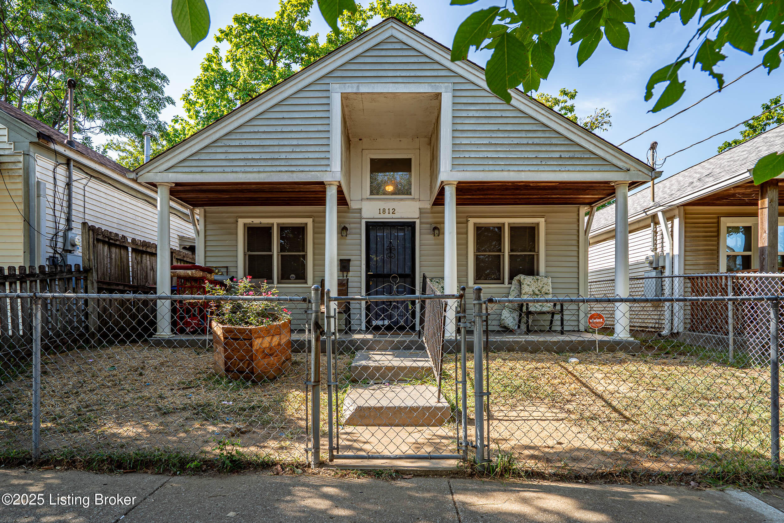 1812 Magazine St Property Photo 1