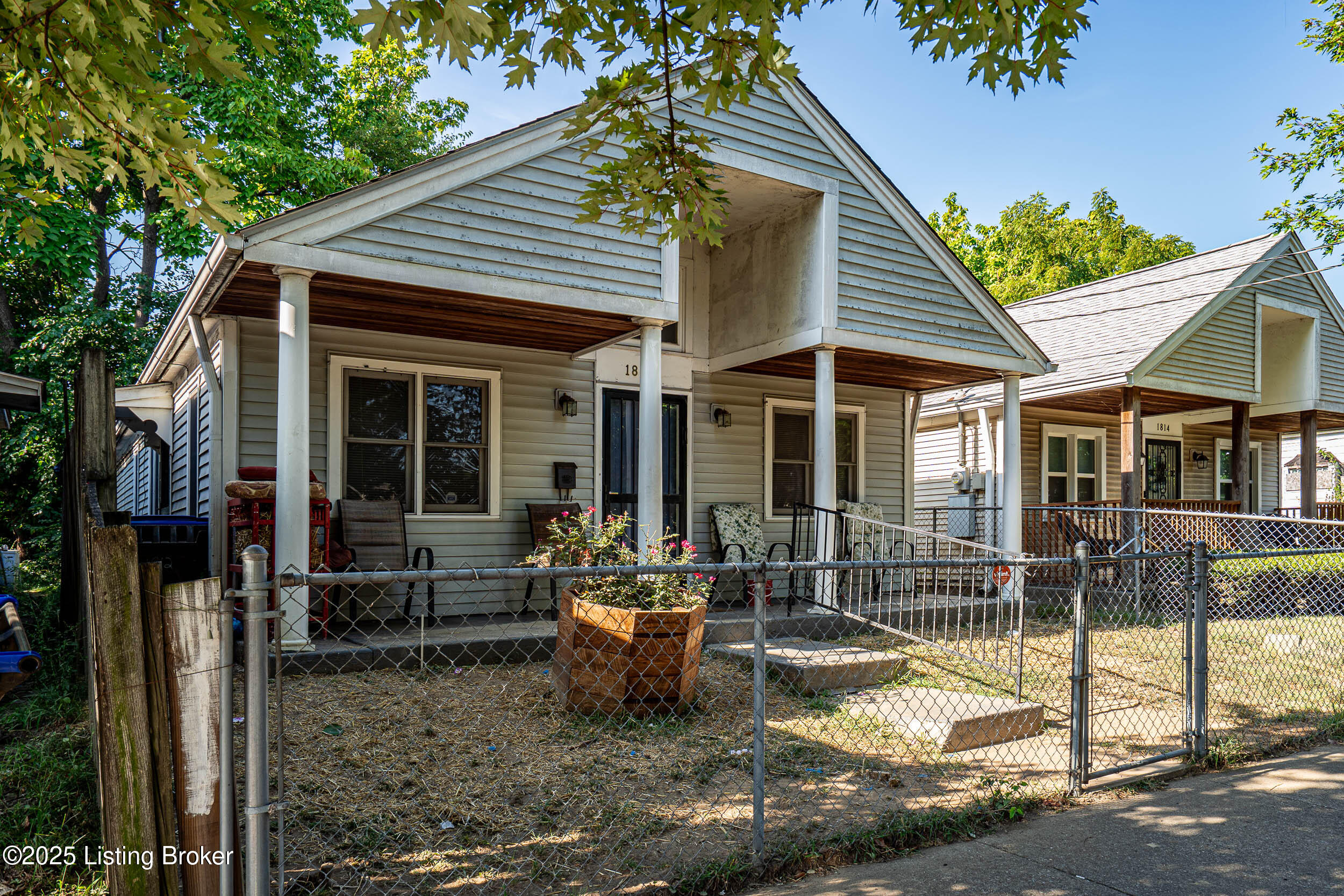1812 Magazine St Property Photo 2