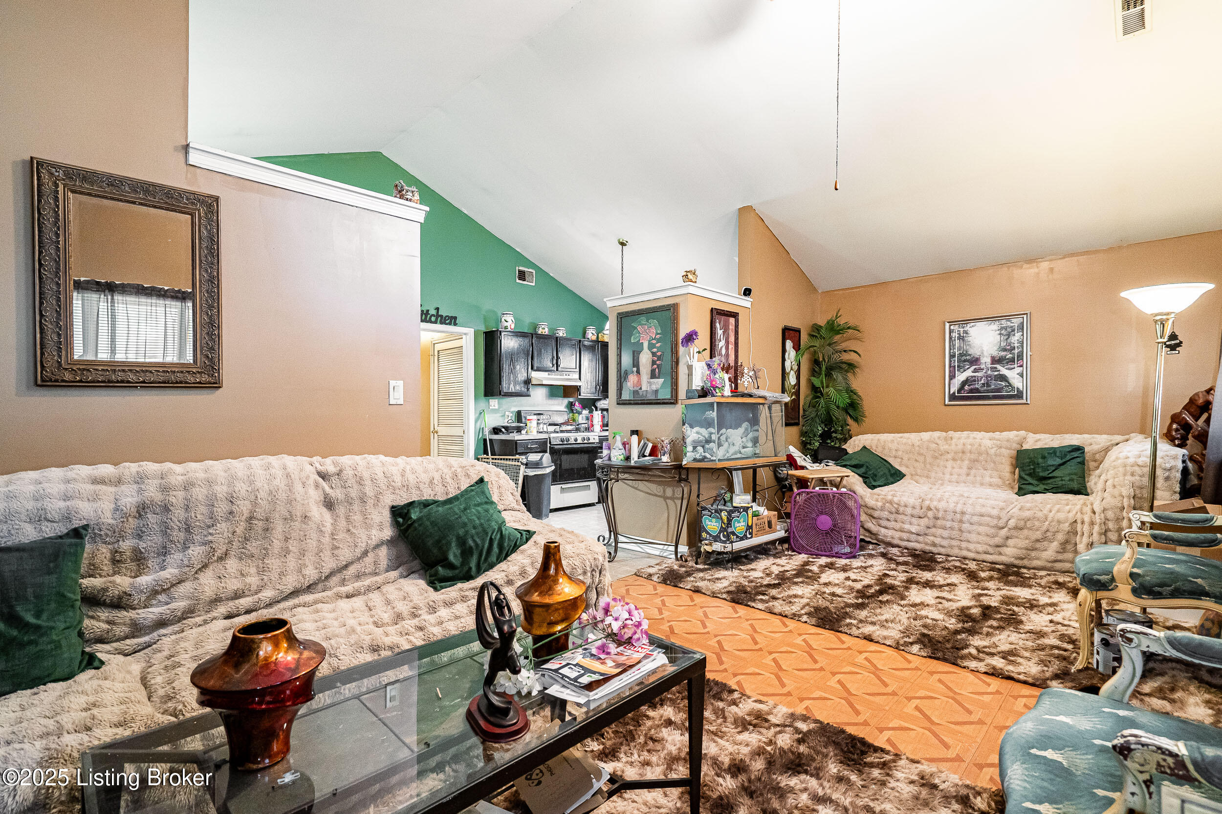 1812 Magazine St Property Photo 4