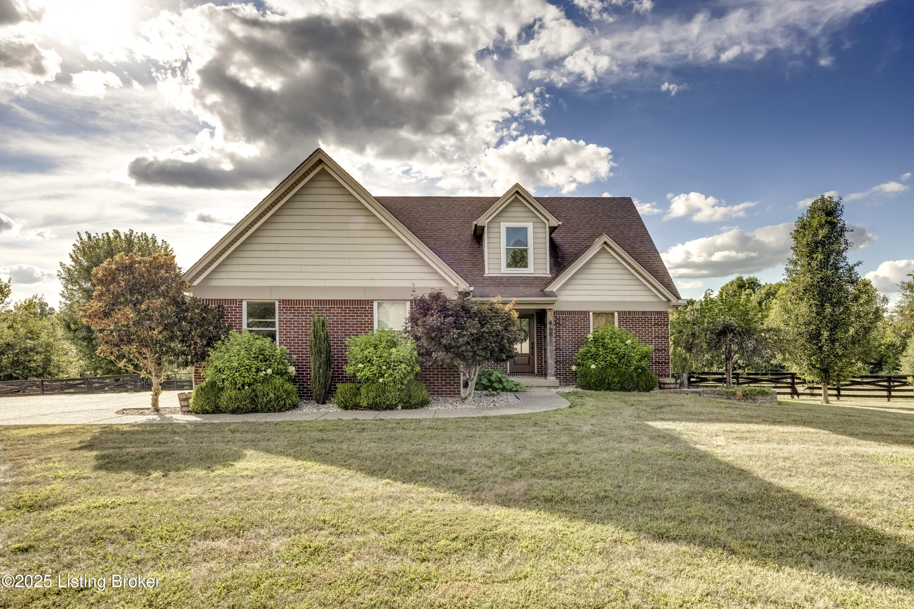 4601 Clarkhurst Cir Property Photo 1
