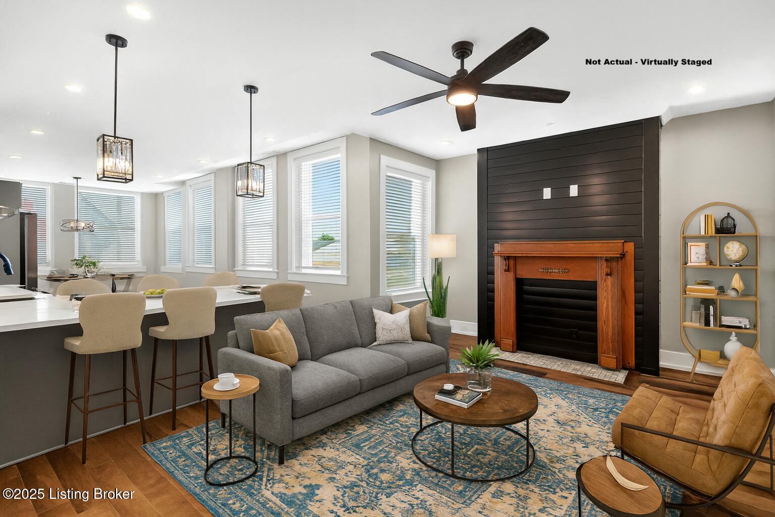 1529 W Market St Property Photo 20