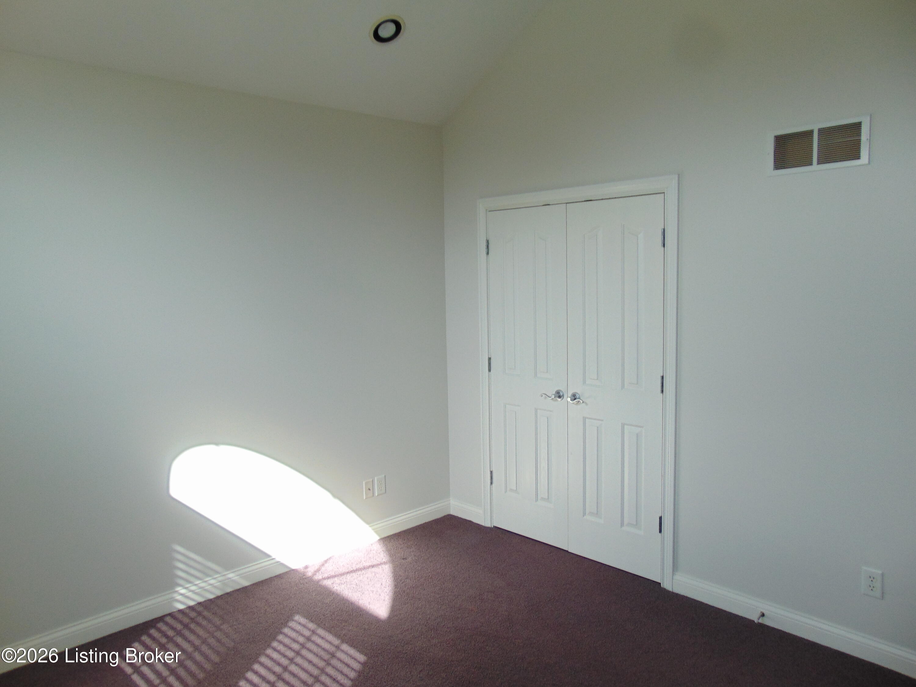 650 Foxmoore Dr Property Photo 35
