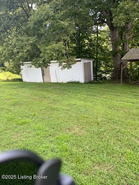 1804 Hickory Grove Rd Property Photo 5