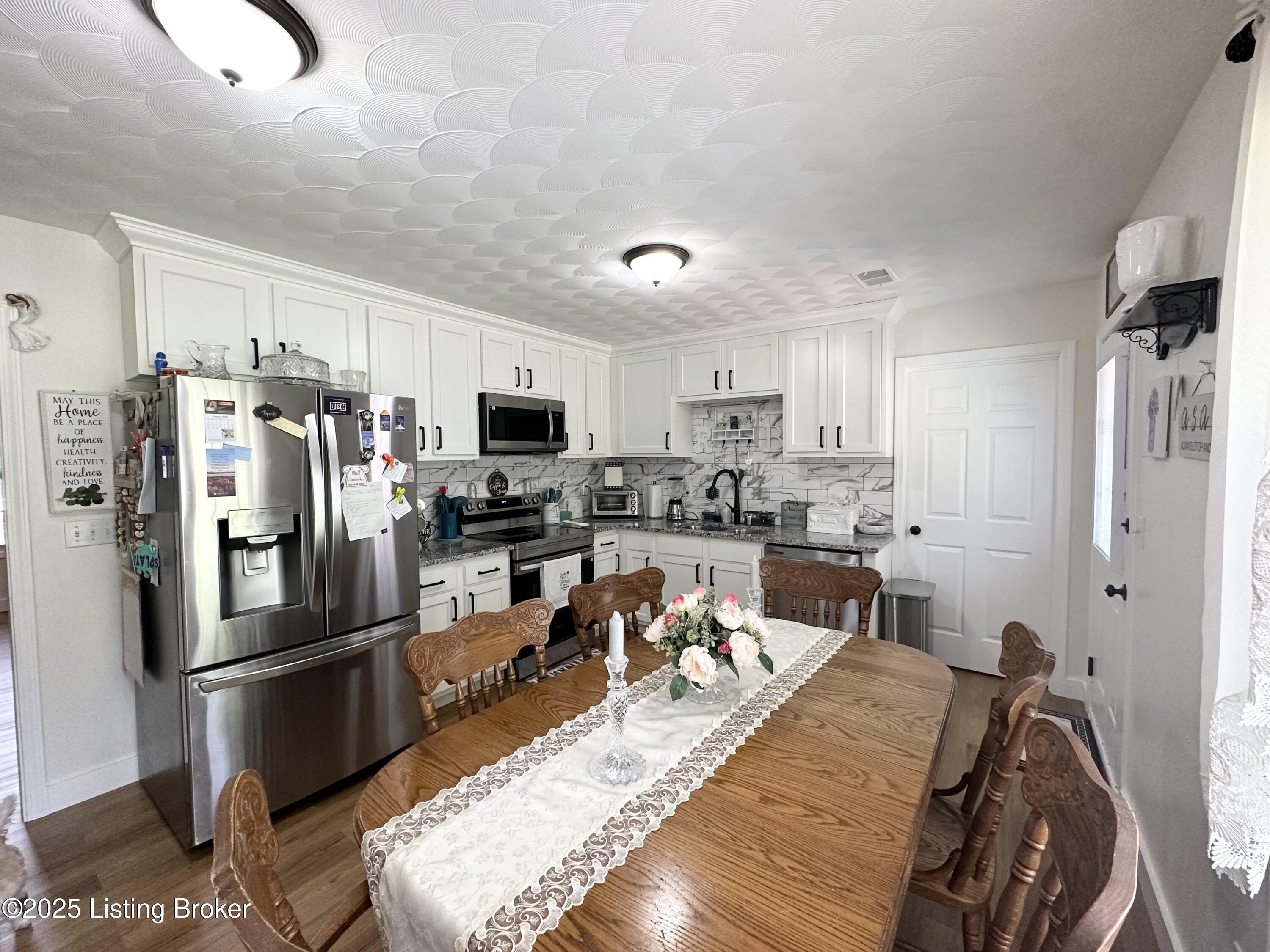 122 Chesapeake Trail Property Photo 7