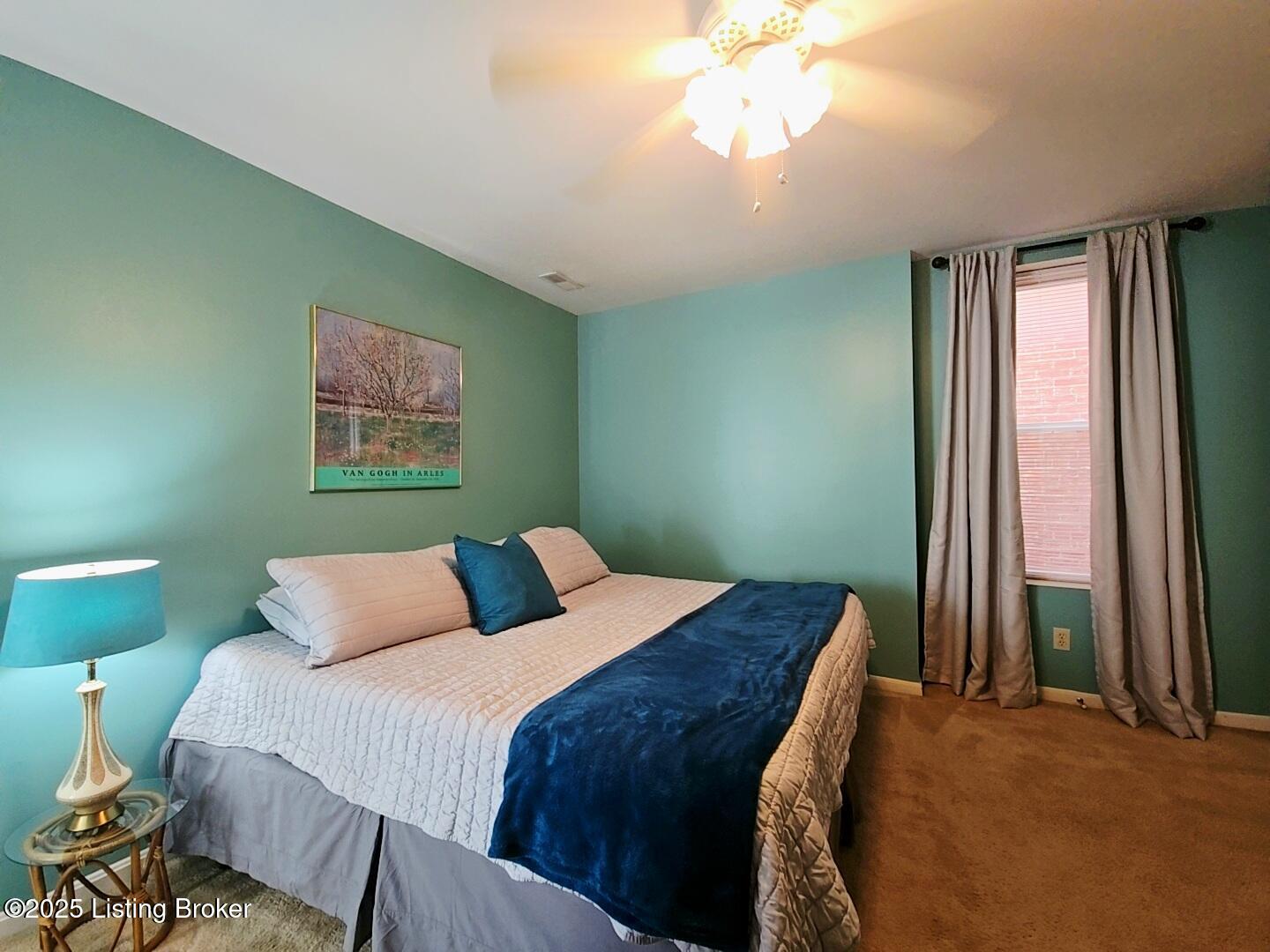 1516 W Chestnut St Property Photo 28