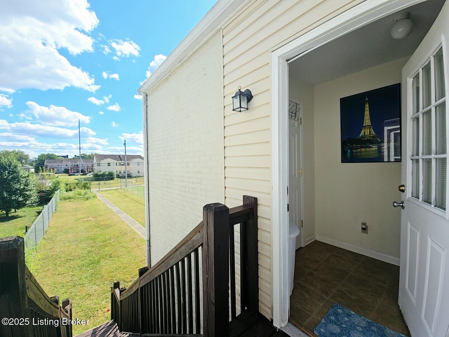 1516 W Chestnut St Property Photo 56
