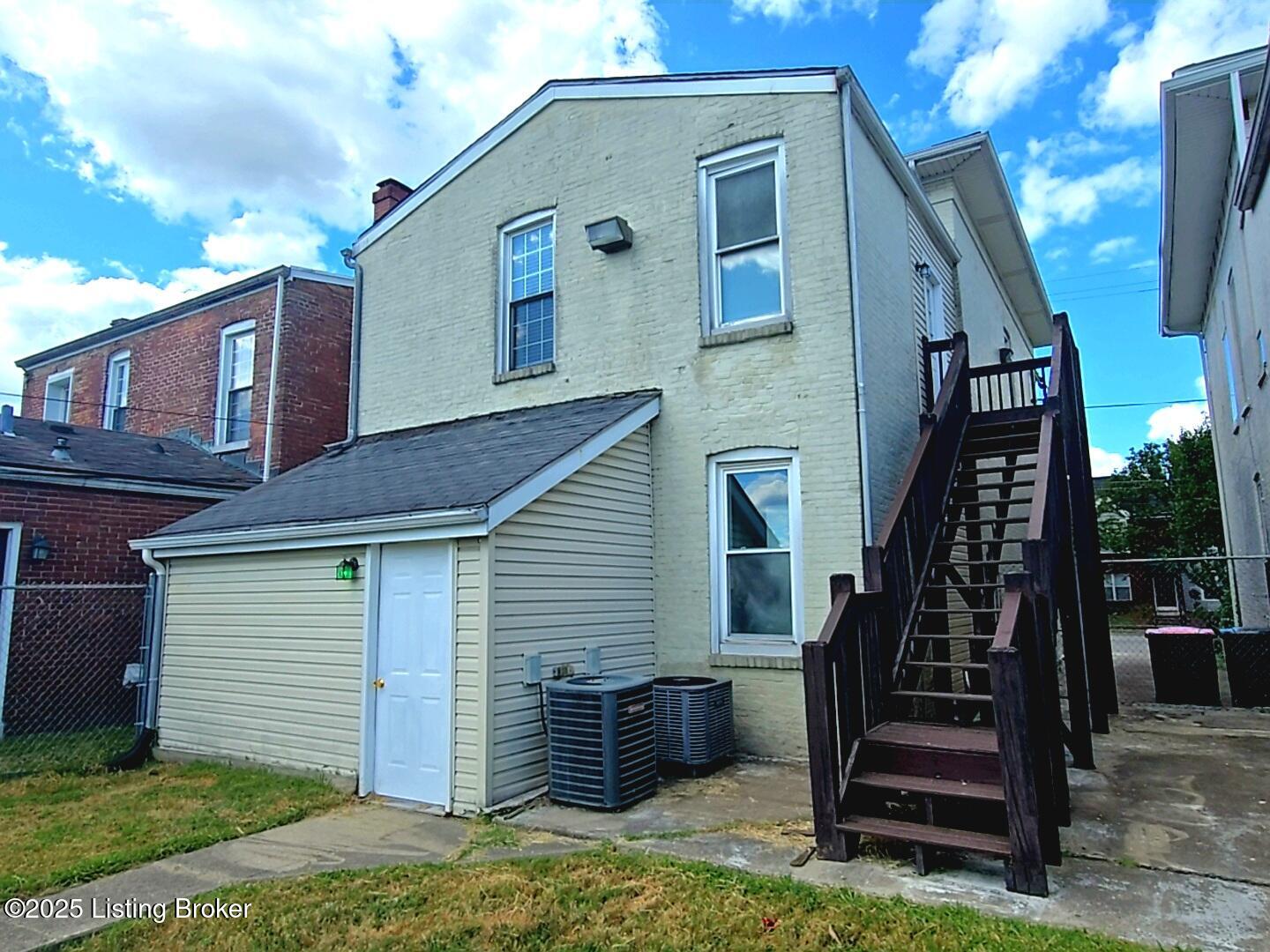 1516 W Chestnut St Property Photo 58