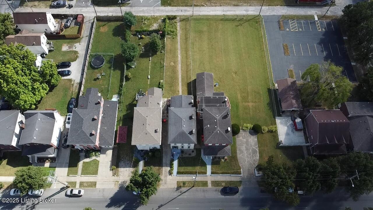 1516 W Chestnut St Property Photo 72