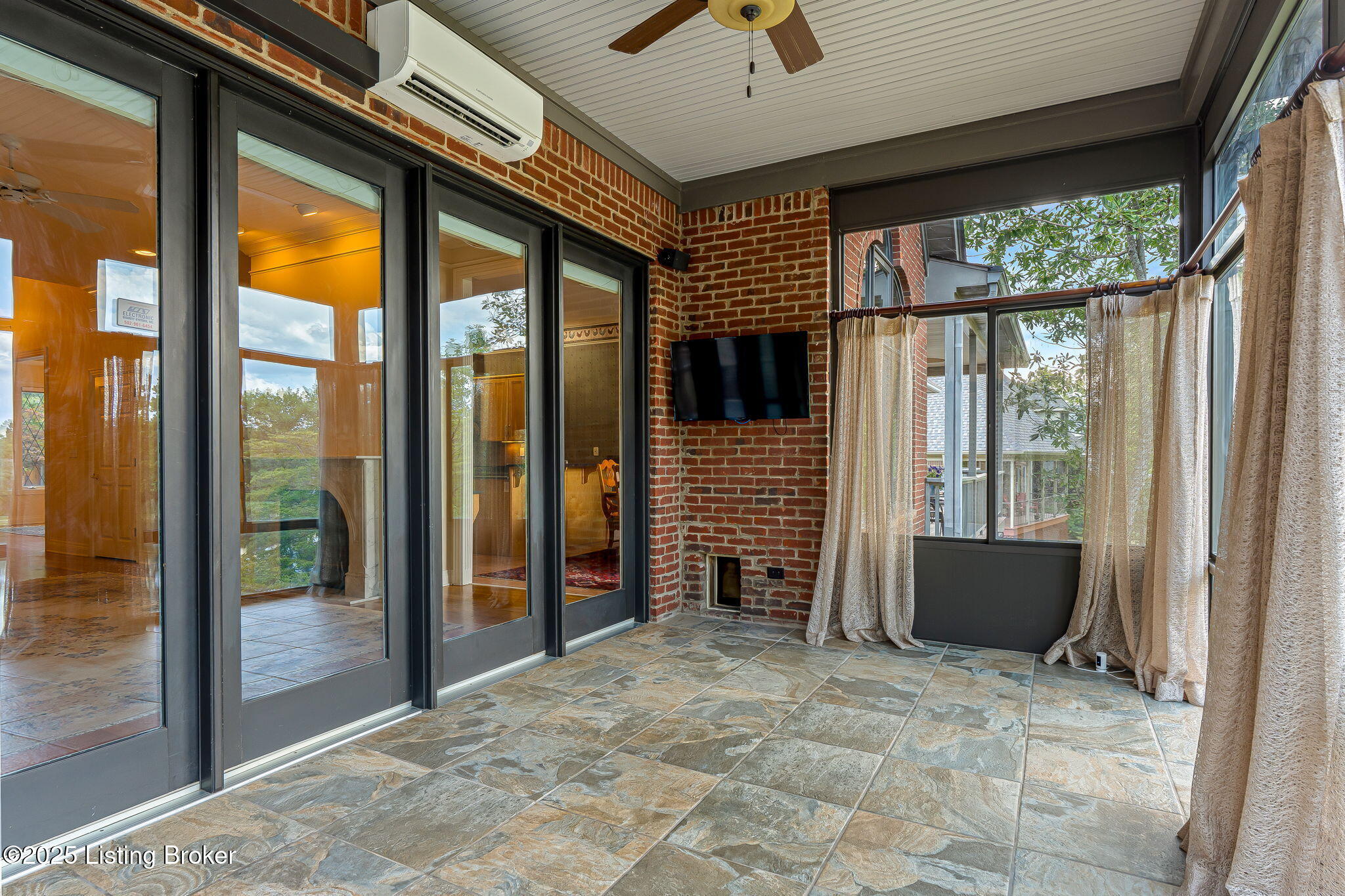 225 Buckland Trace Property Photo 57