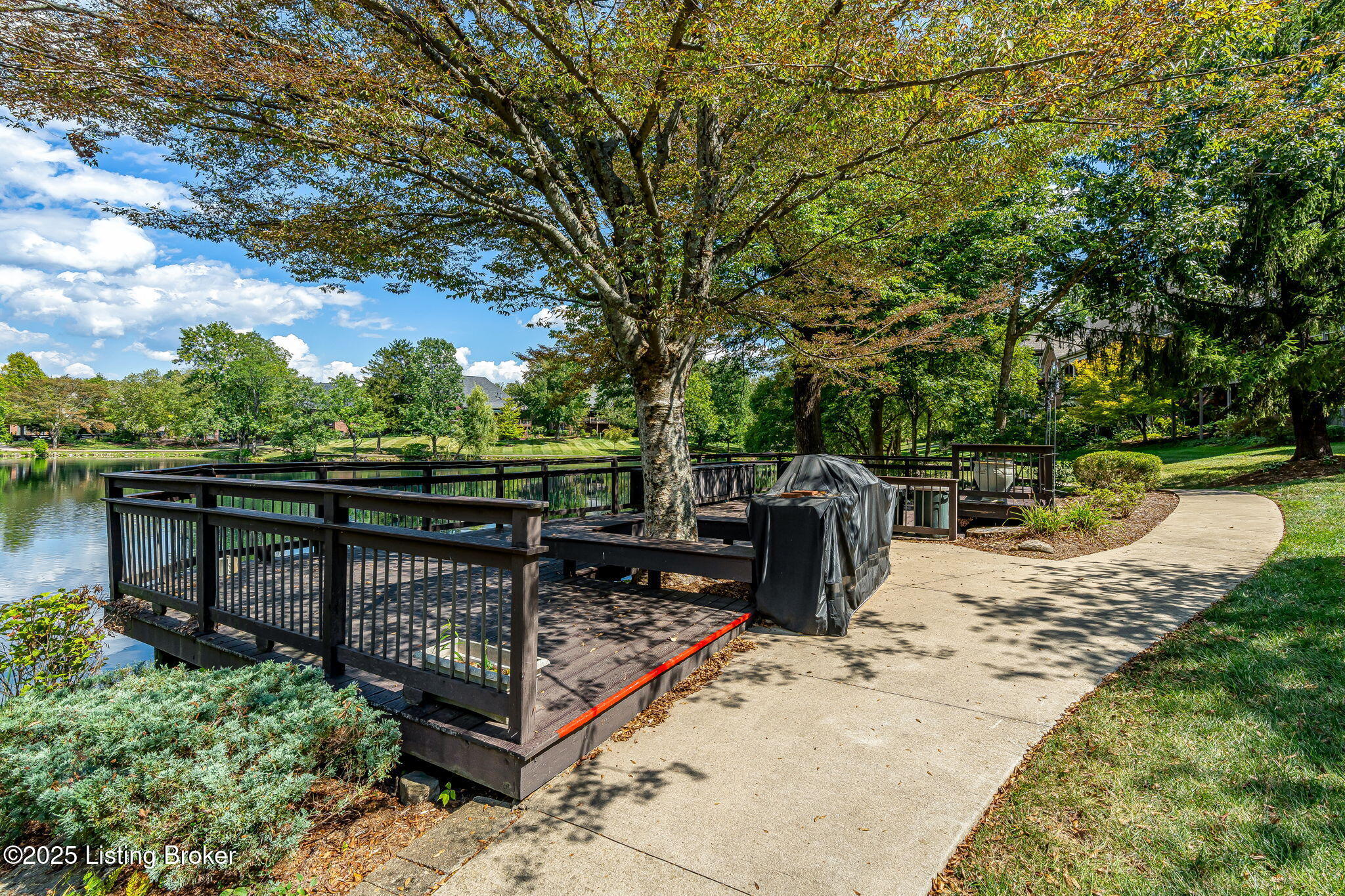 225 Buckland Trace Property Photo 70
