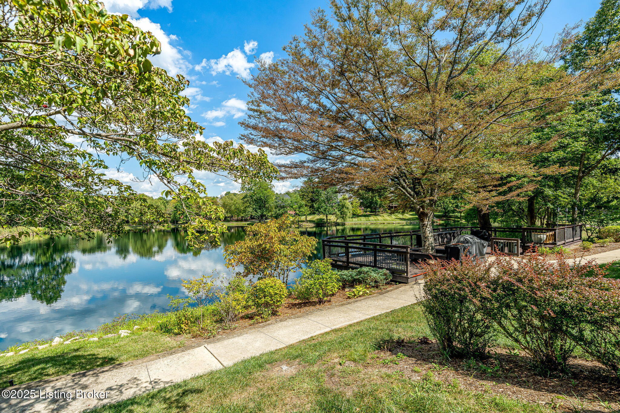 225 Buckland Trace Property Photo 73