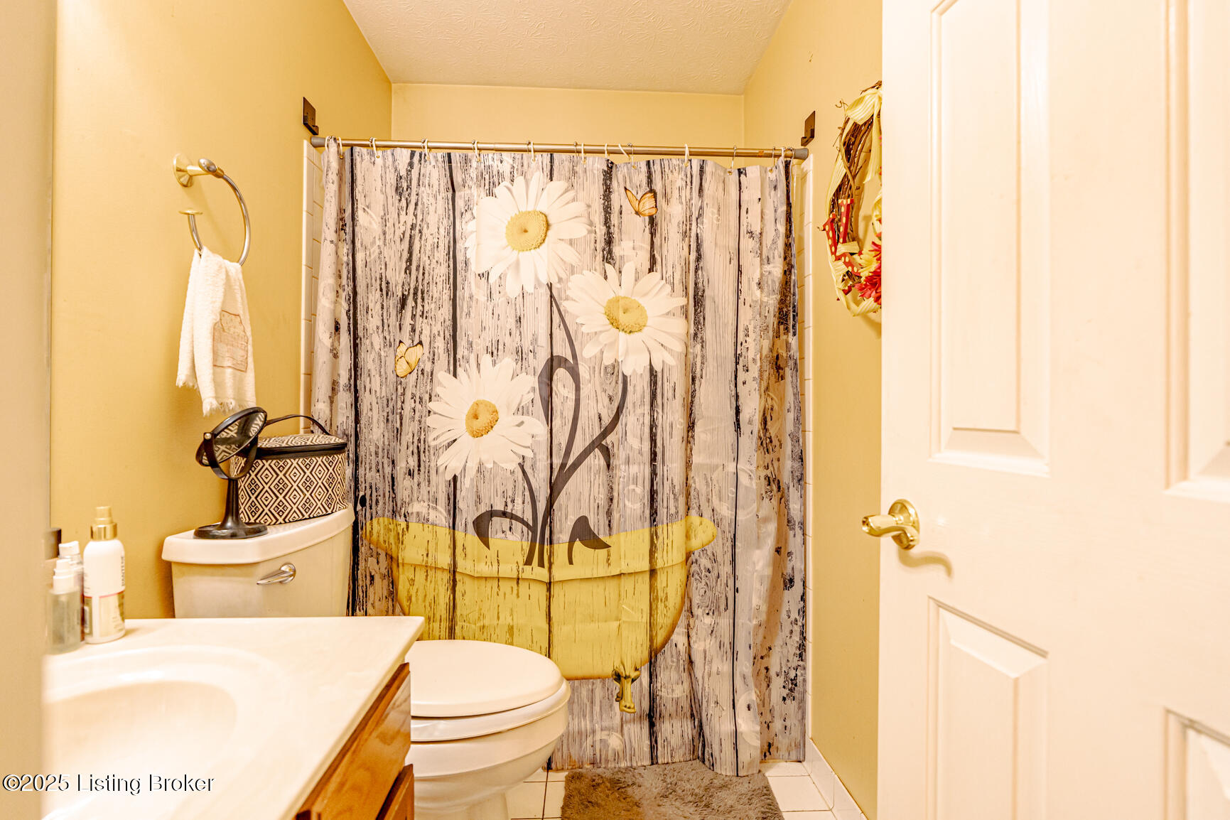 6912 Day Break Ct Property Photo 14