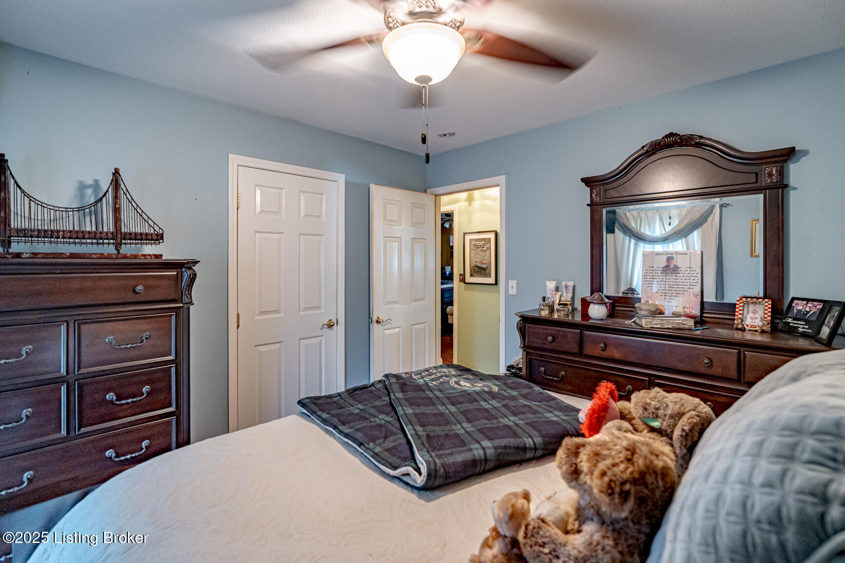 6912 Day Break Ct Property Photo 16