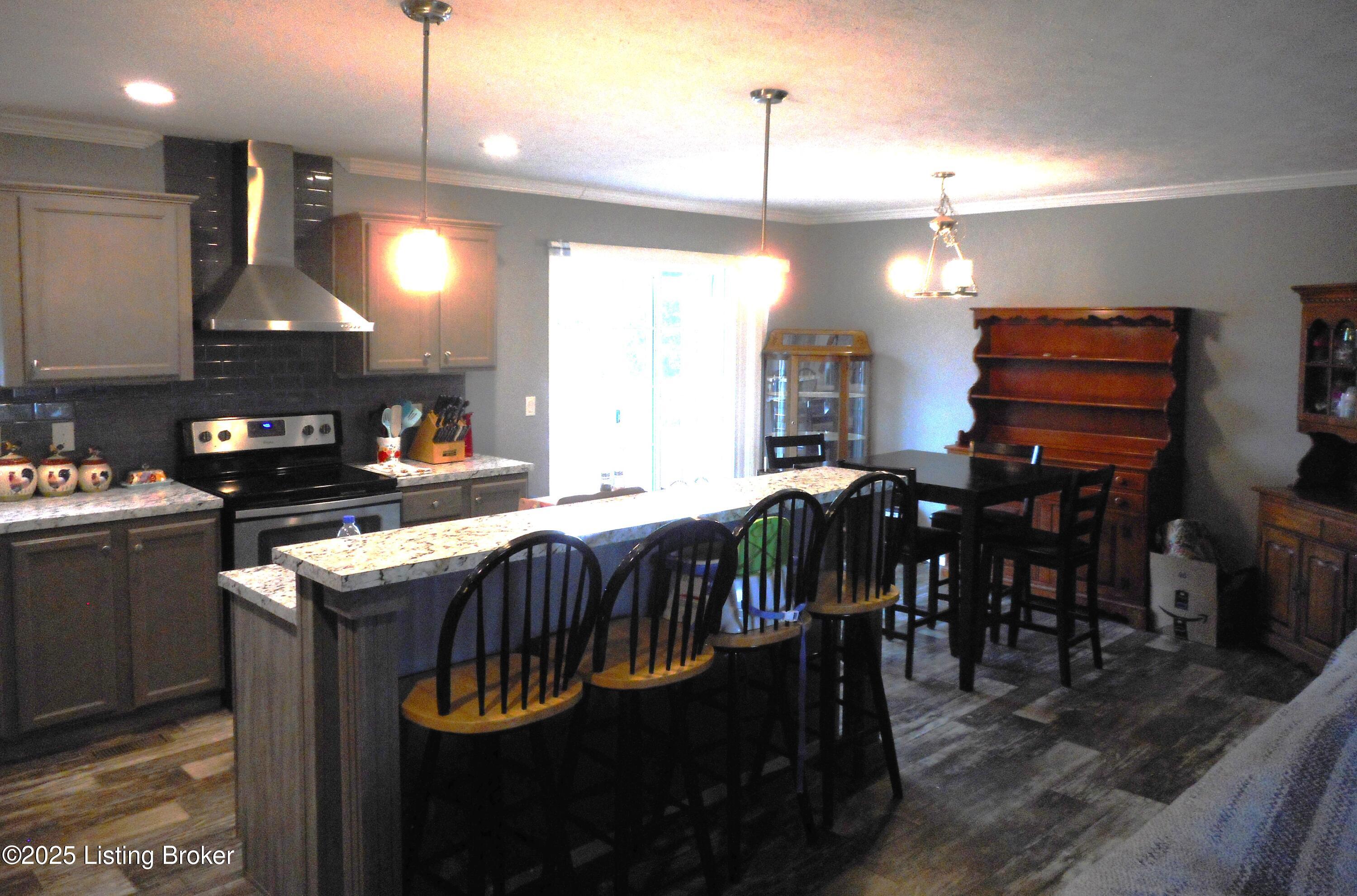 2608 Hickory Ridge Rd Property Photo 16