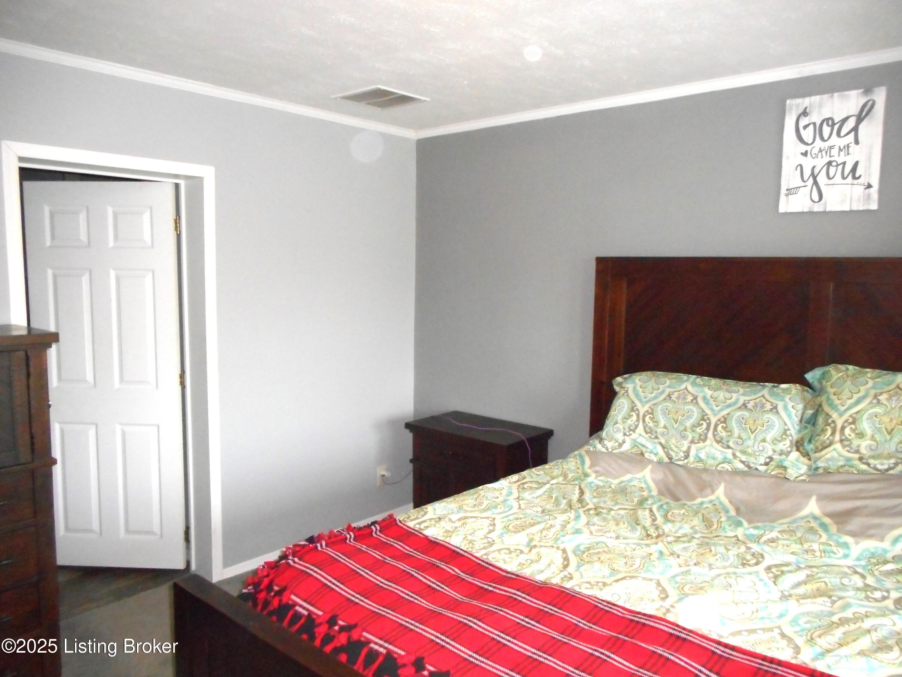 2608 Hickory Ridge Rd Property Photo 22
