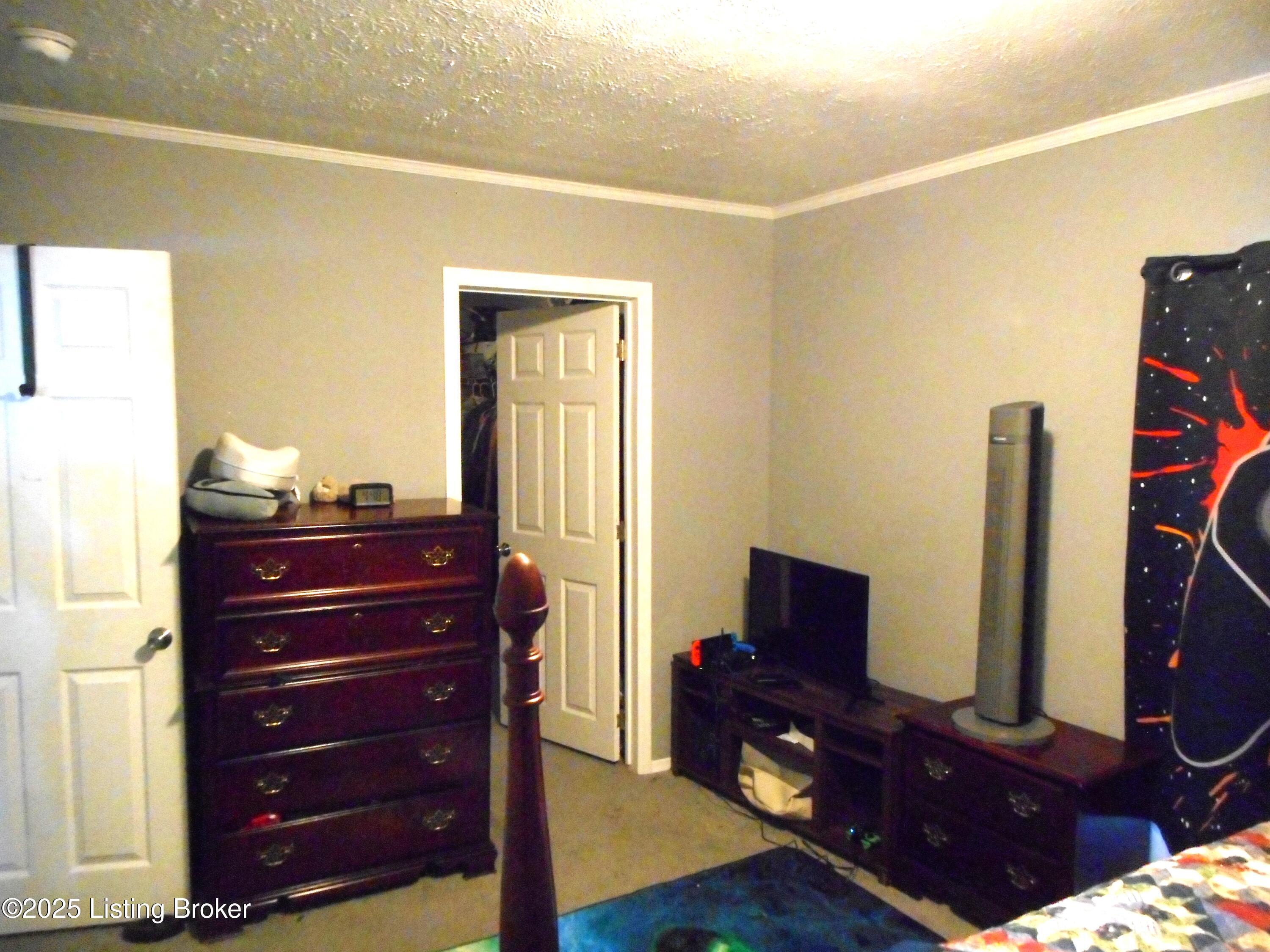 2608 Hickory Ridge Rd Property Photo 33