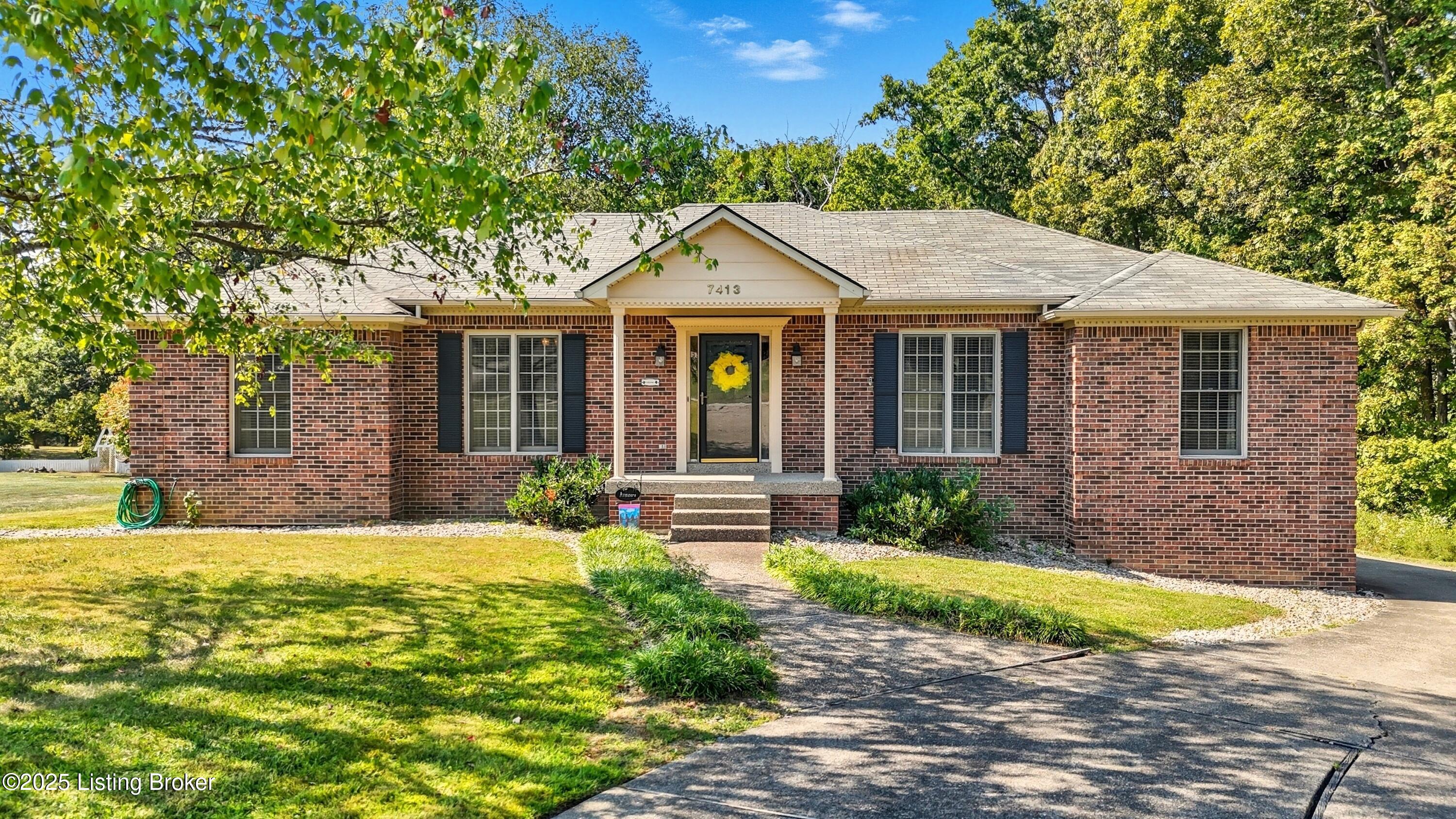 7413 Sunset Ln Property Photo 1