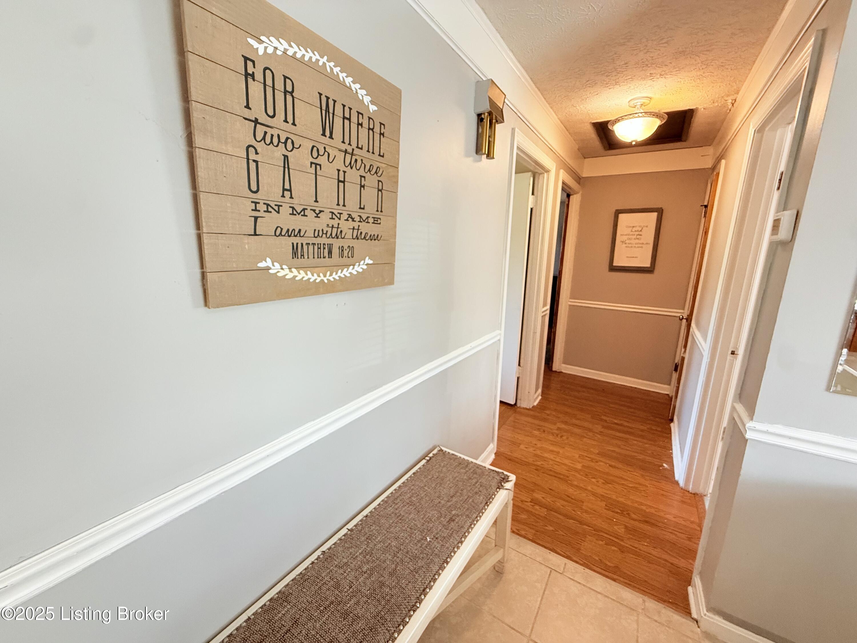 6863 E Hwy 44 Property Photo 12