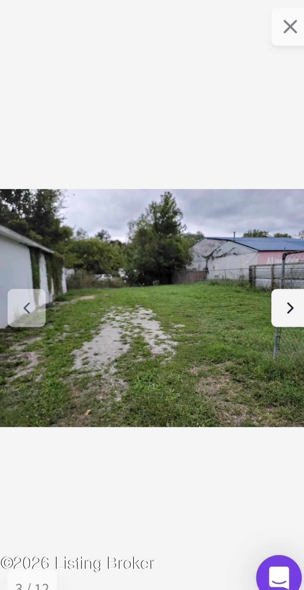 12819 Dixie Hwy Property Photo 2