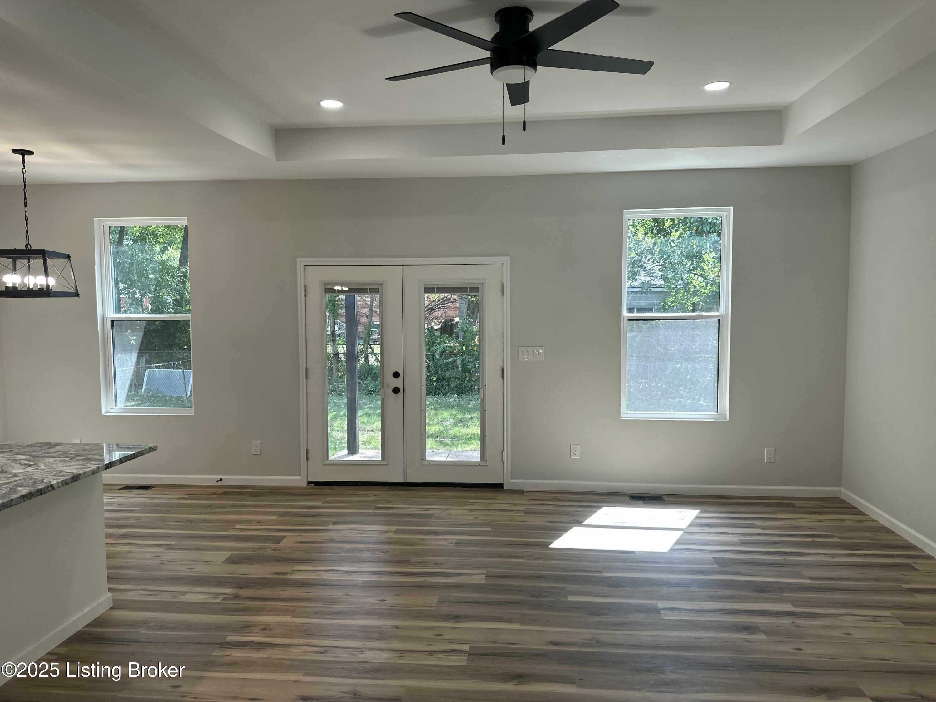 5703 Spicewood Ln Property Photo 10