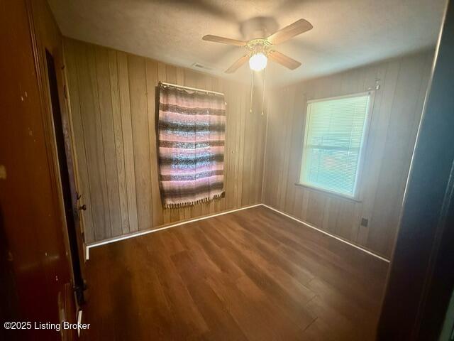 106 N Lynn St Property Photo 8