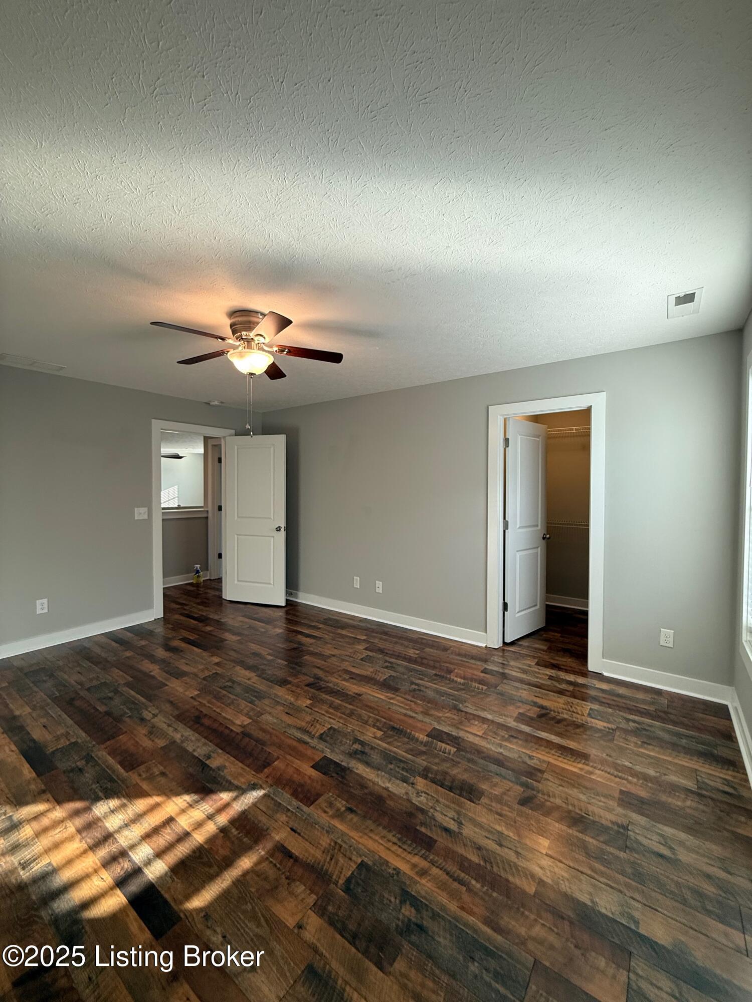 858 Star Ave Property Photo 23