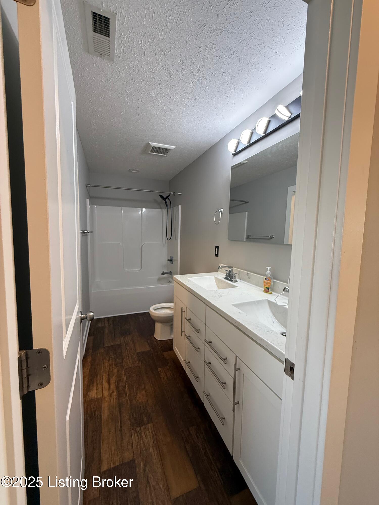858 Star Ave Property Photo 25