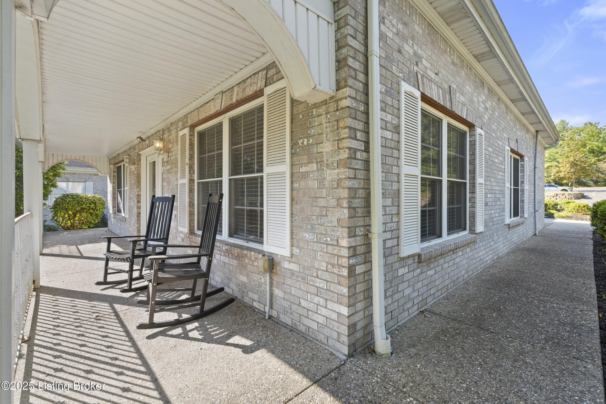 2210 Tucker Station Rd Property Photo 5