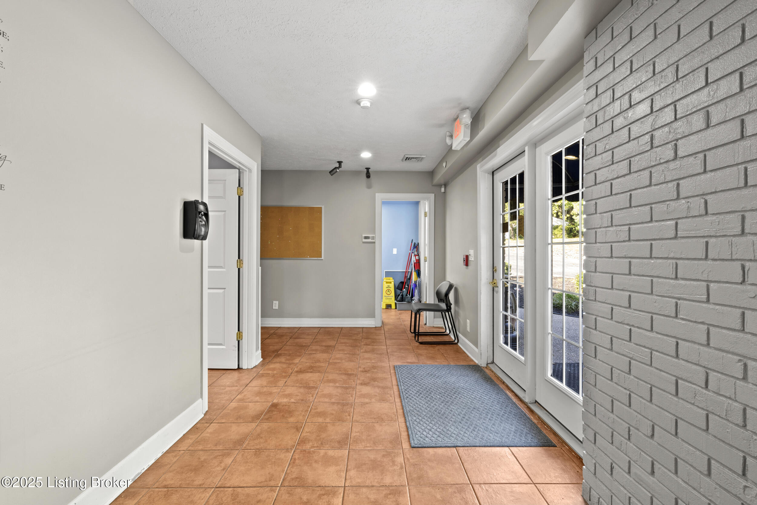2210 Tucker Station Rd Property Photo 10