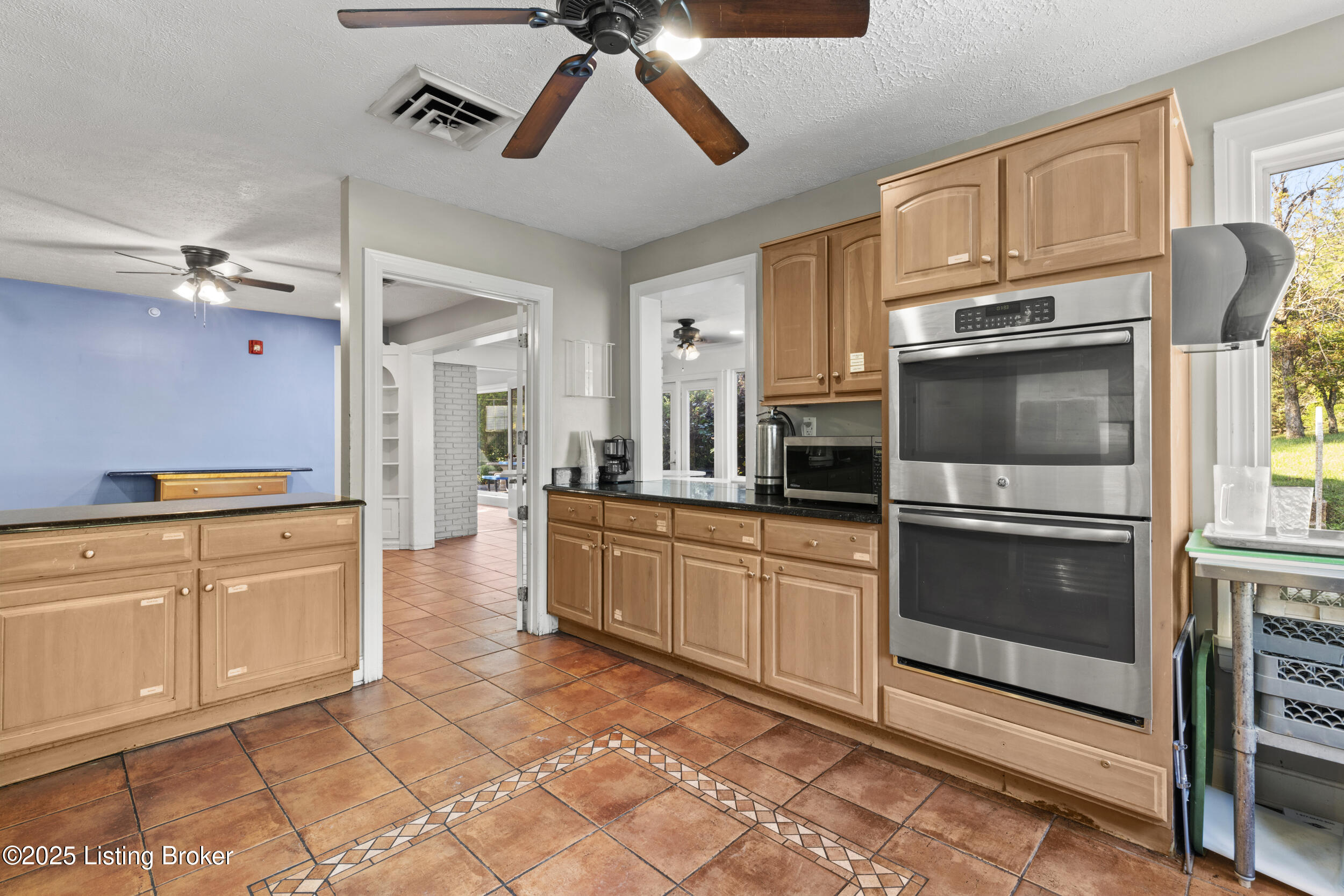 2210 Tucker Station Rd Property Photo 15
