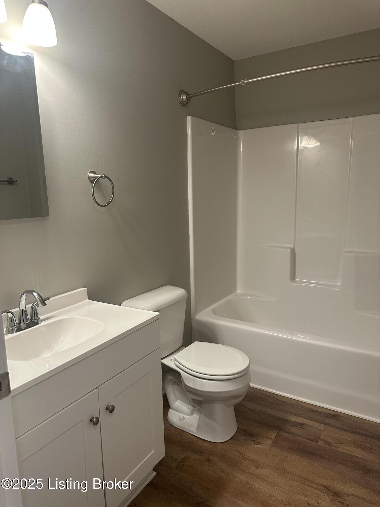 6501 Hackel Dr Property Photo 12