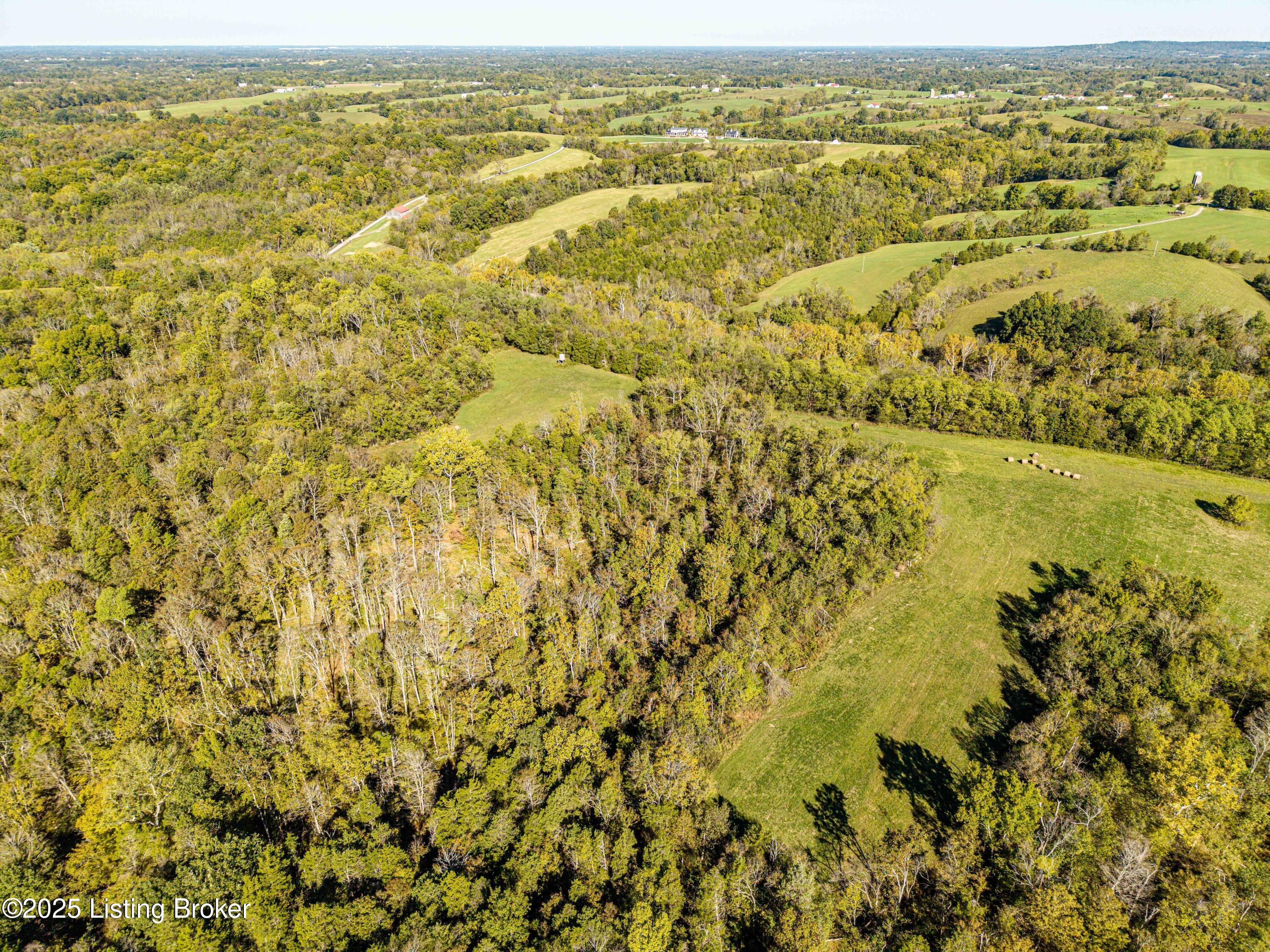 3440 Back Creek Rd B Property Photo 4