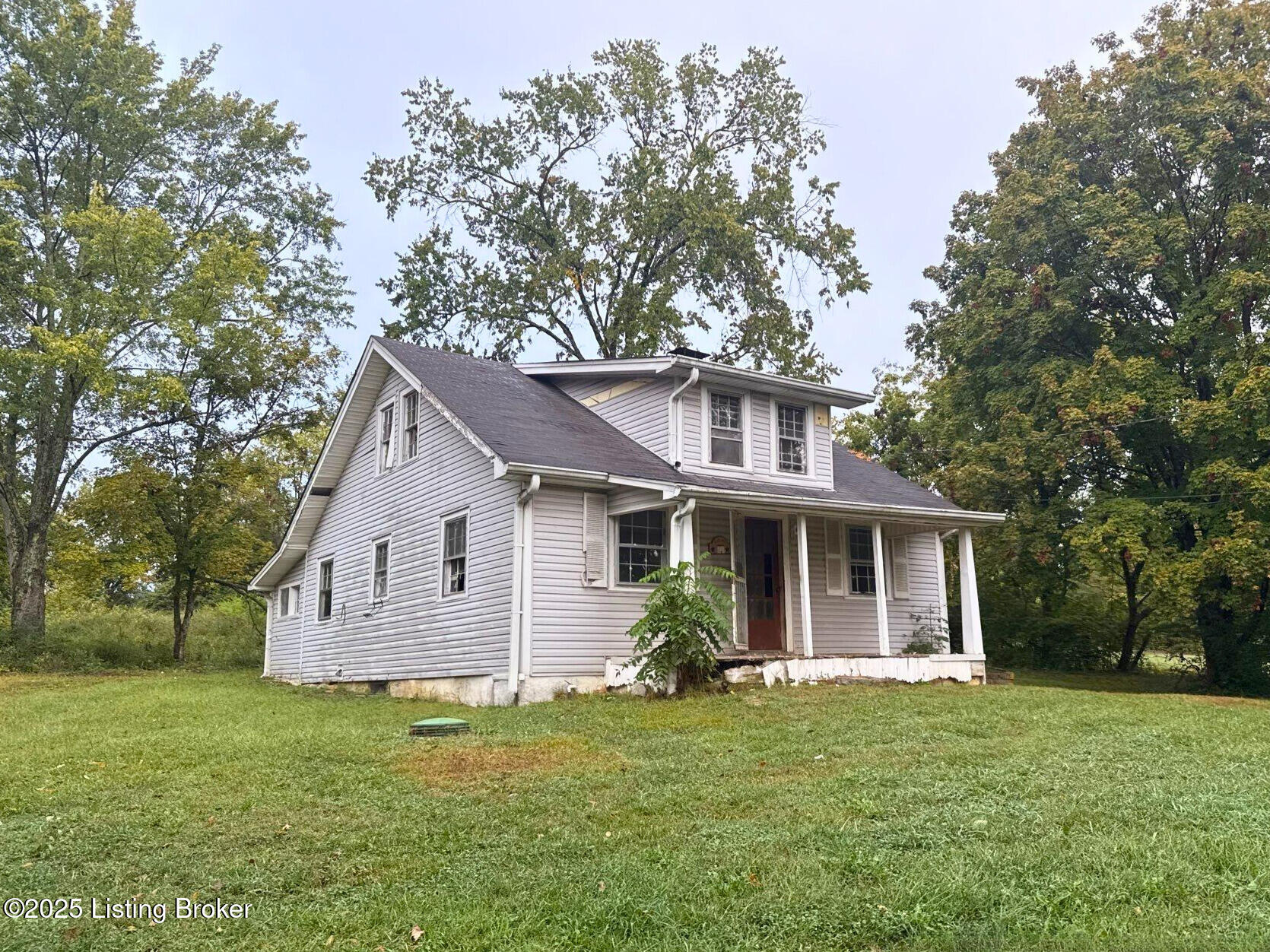 6311 Chenoweth Run Rd Property Photo 1