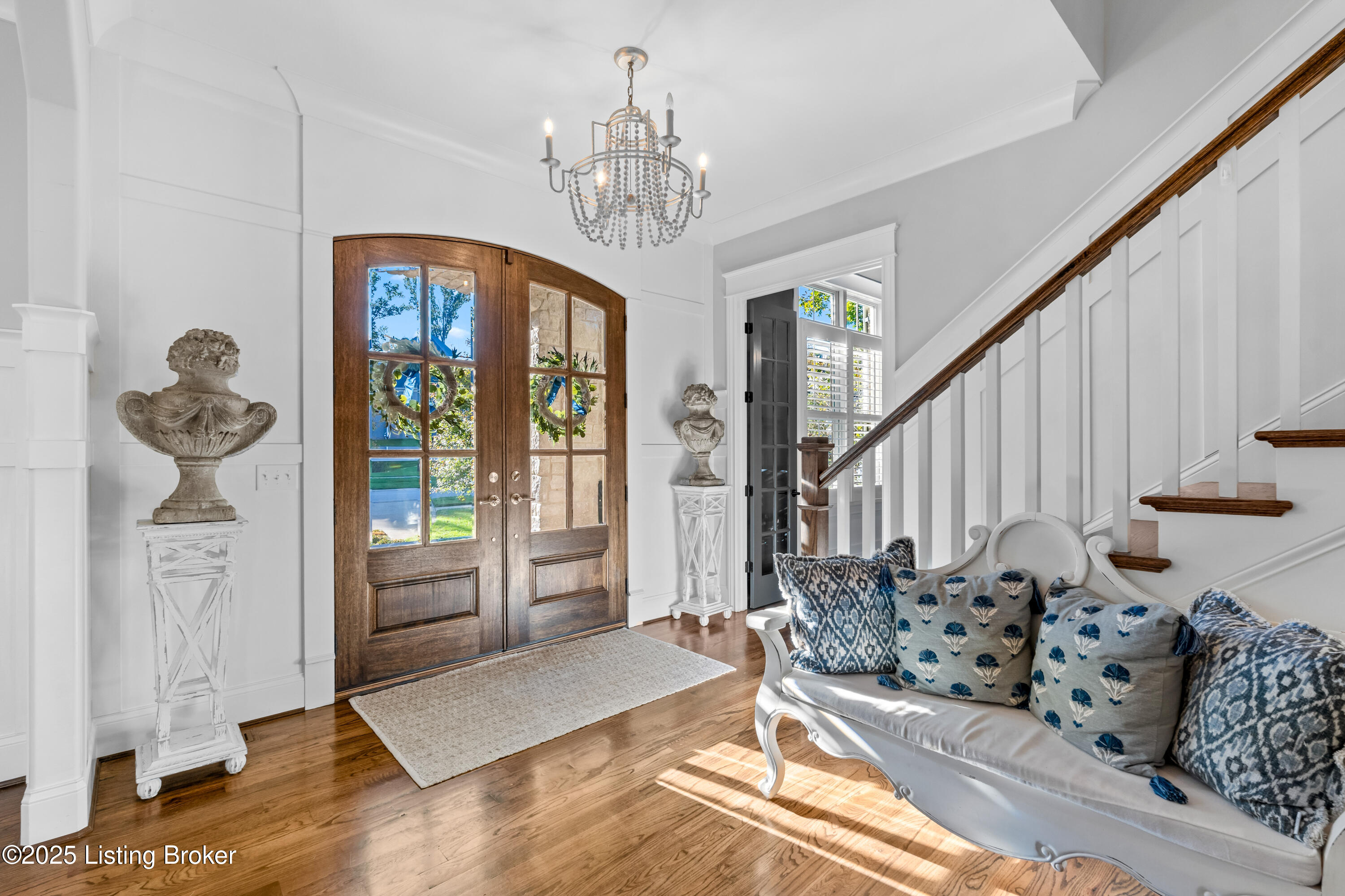 19010 Long Grove Way Property Photo 6