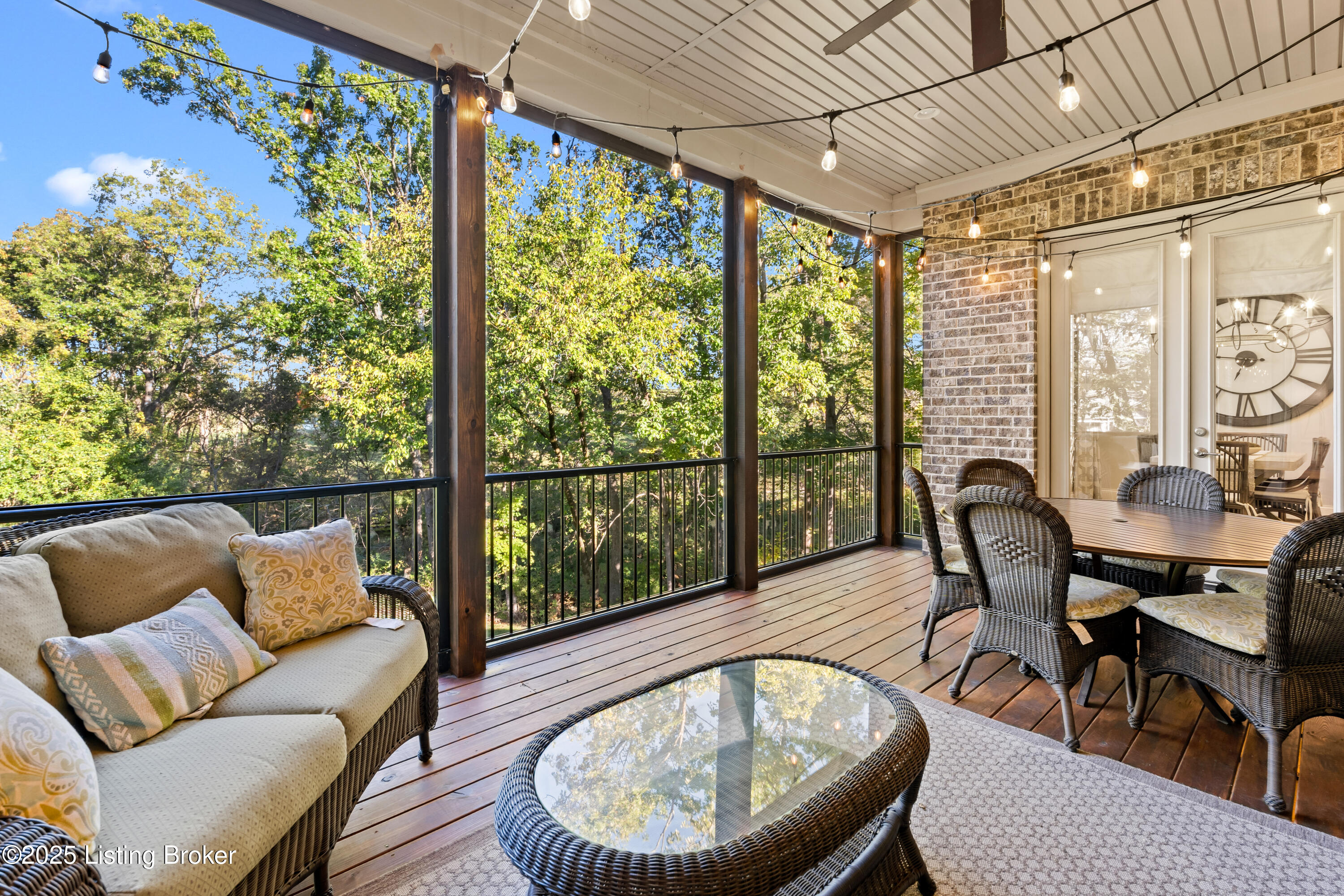 19010 Long Grove Way Property Photo 35