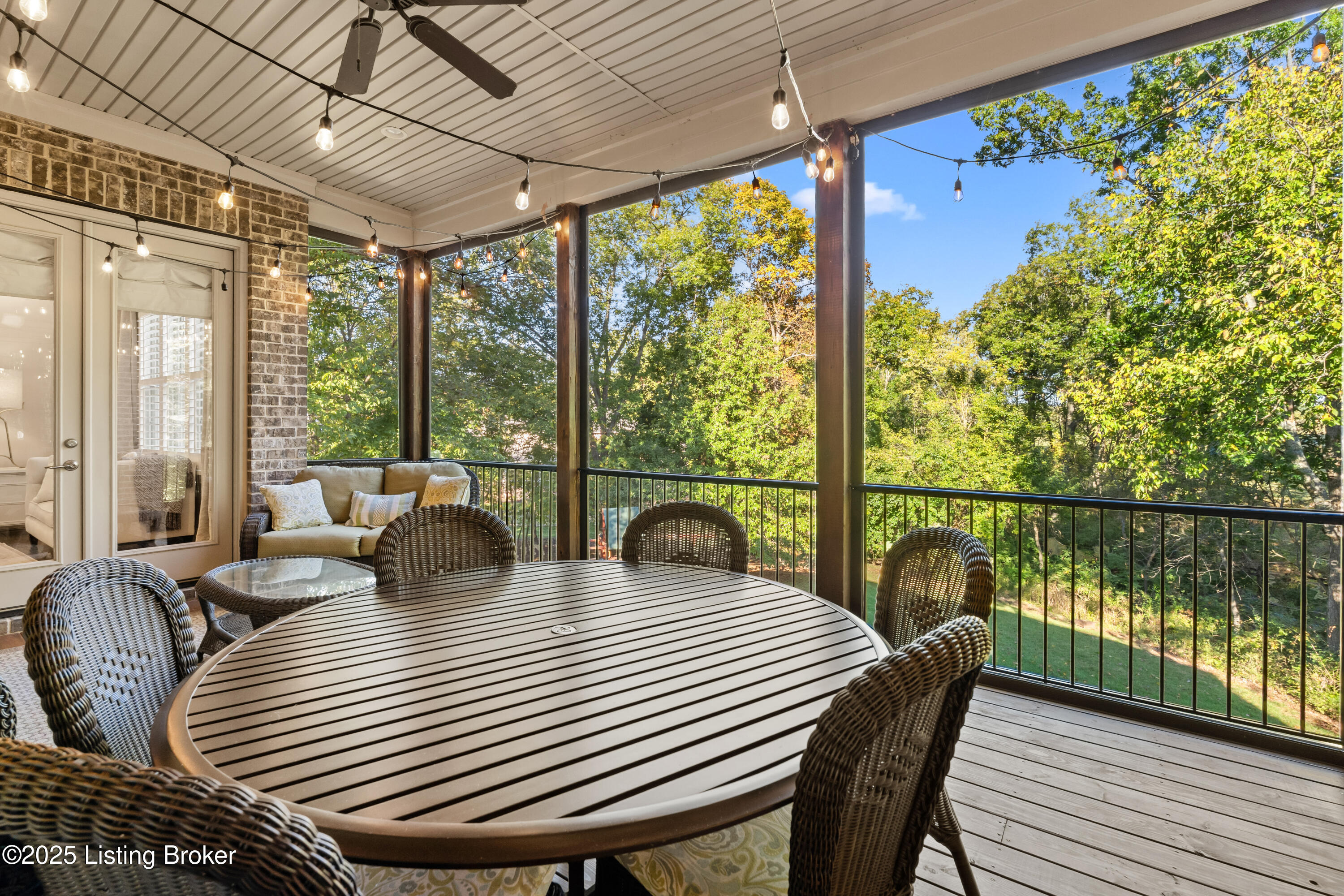 19010 Long Grove Way Property Photo 36