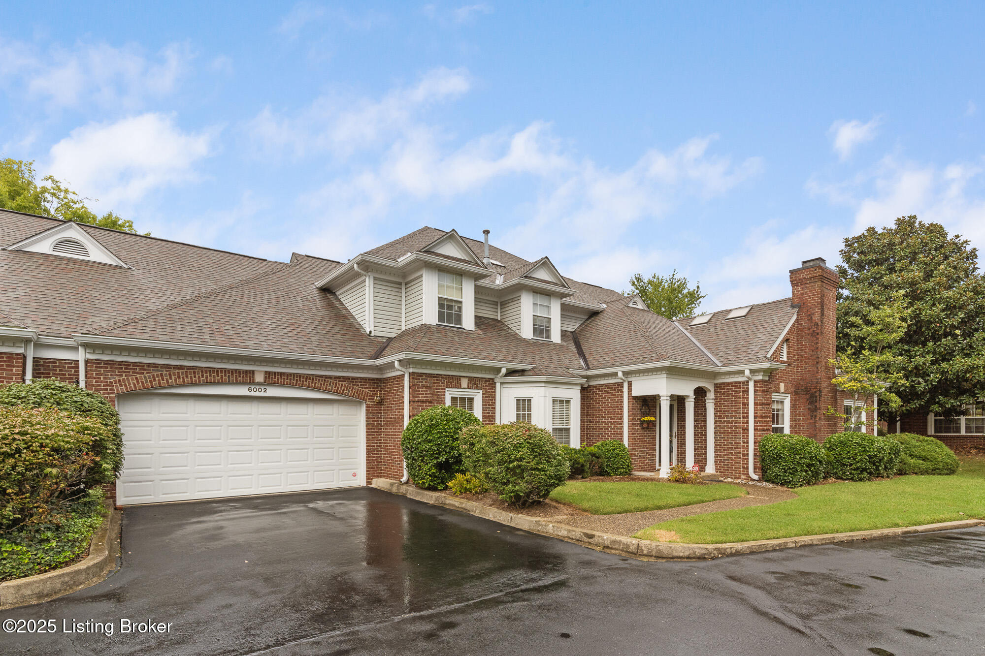 6002 Winding Bluff Ct Property Photo 3