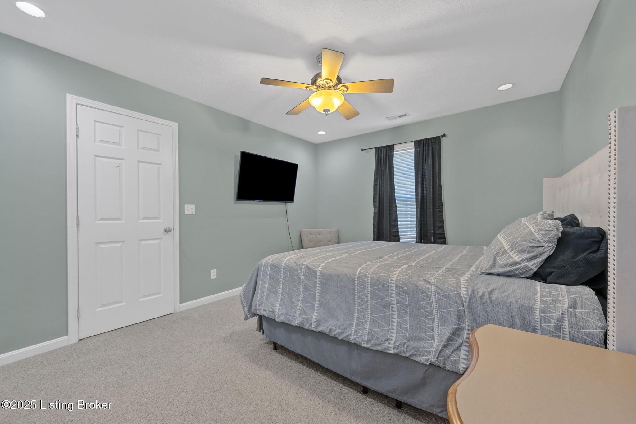 434 Jeanies Way Property Photo 17