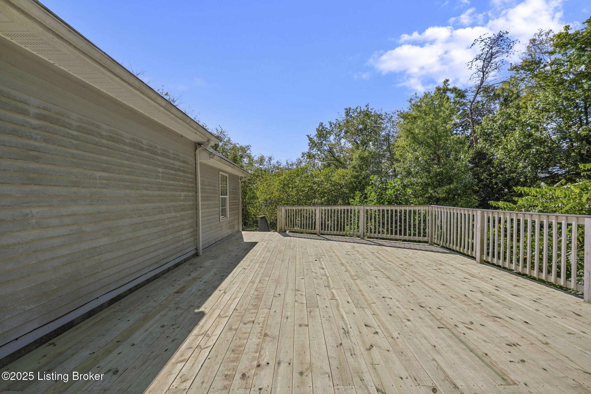 434 Jeanies Way Property Photo 37
