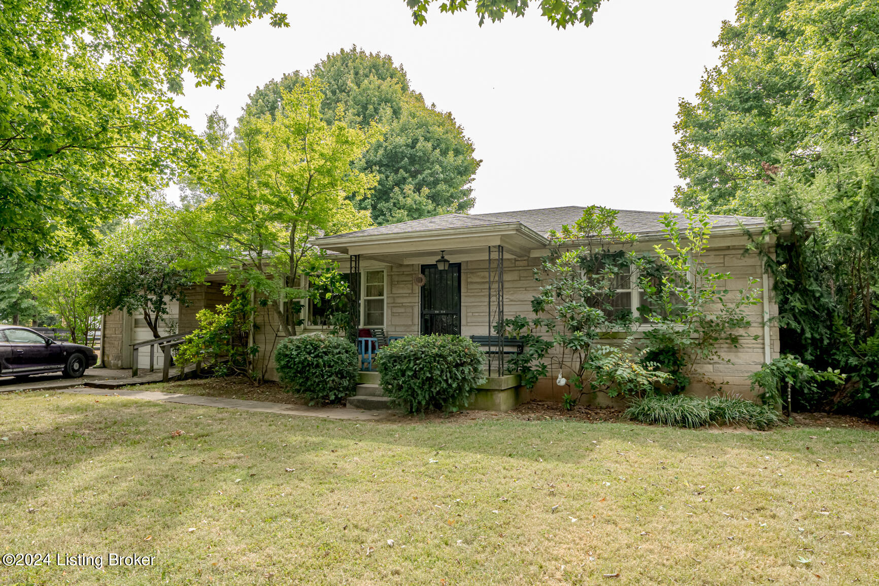4626 Glen Rose Rd Property Photo 2