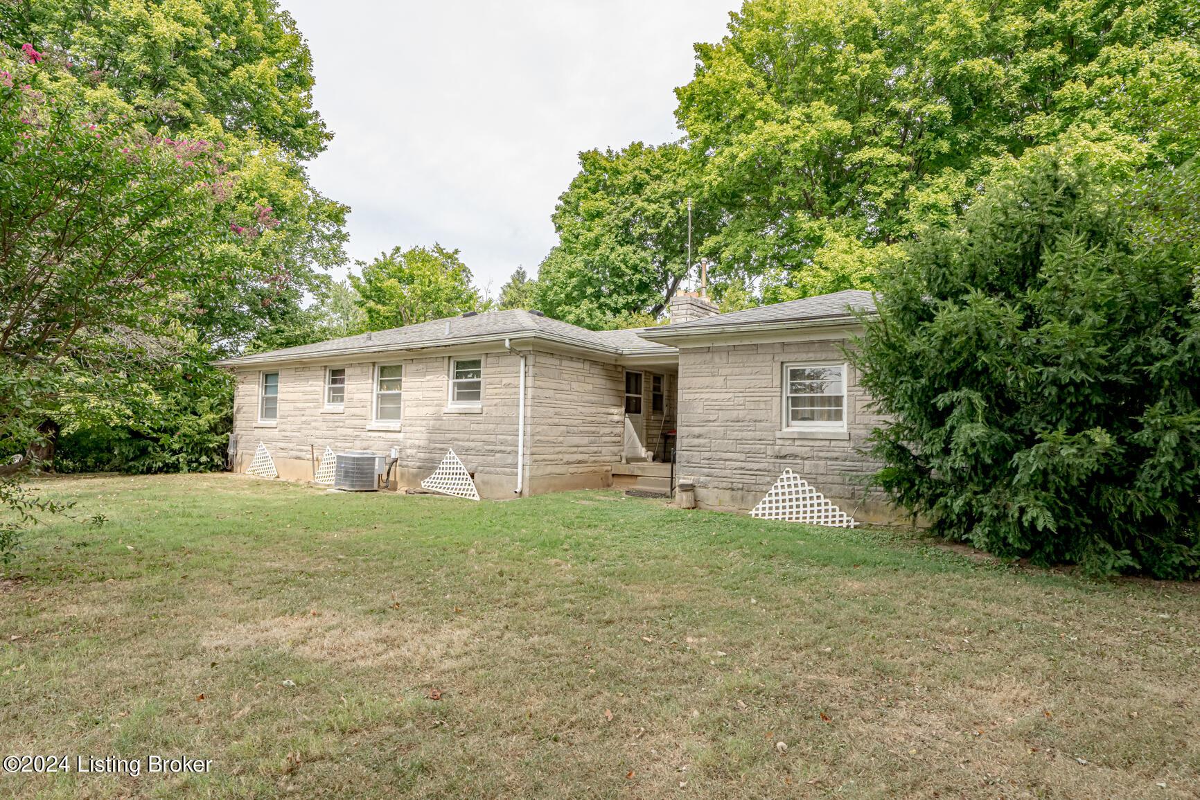 4626 Glen Rose Rd Property Photo 4