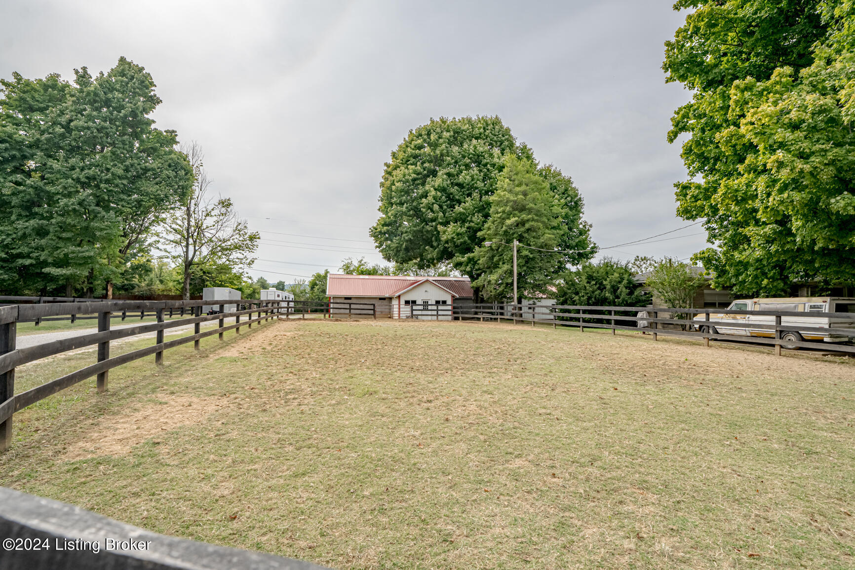 4626 Glen Rose Rd Property Photo 7