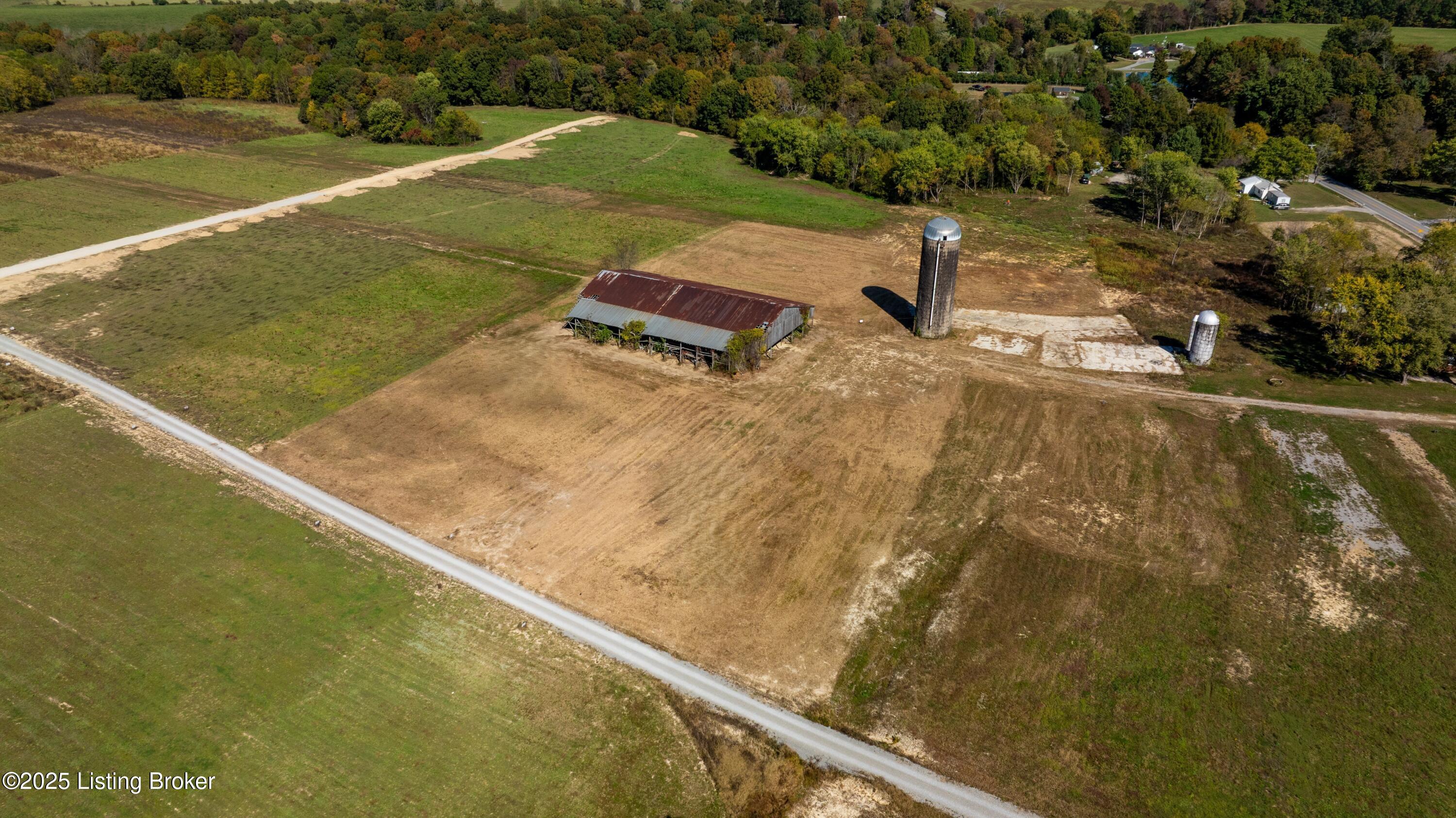 28-32 Highway 80 Property Photo 2