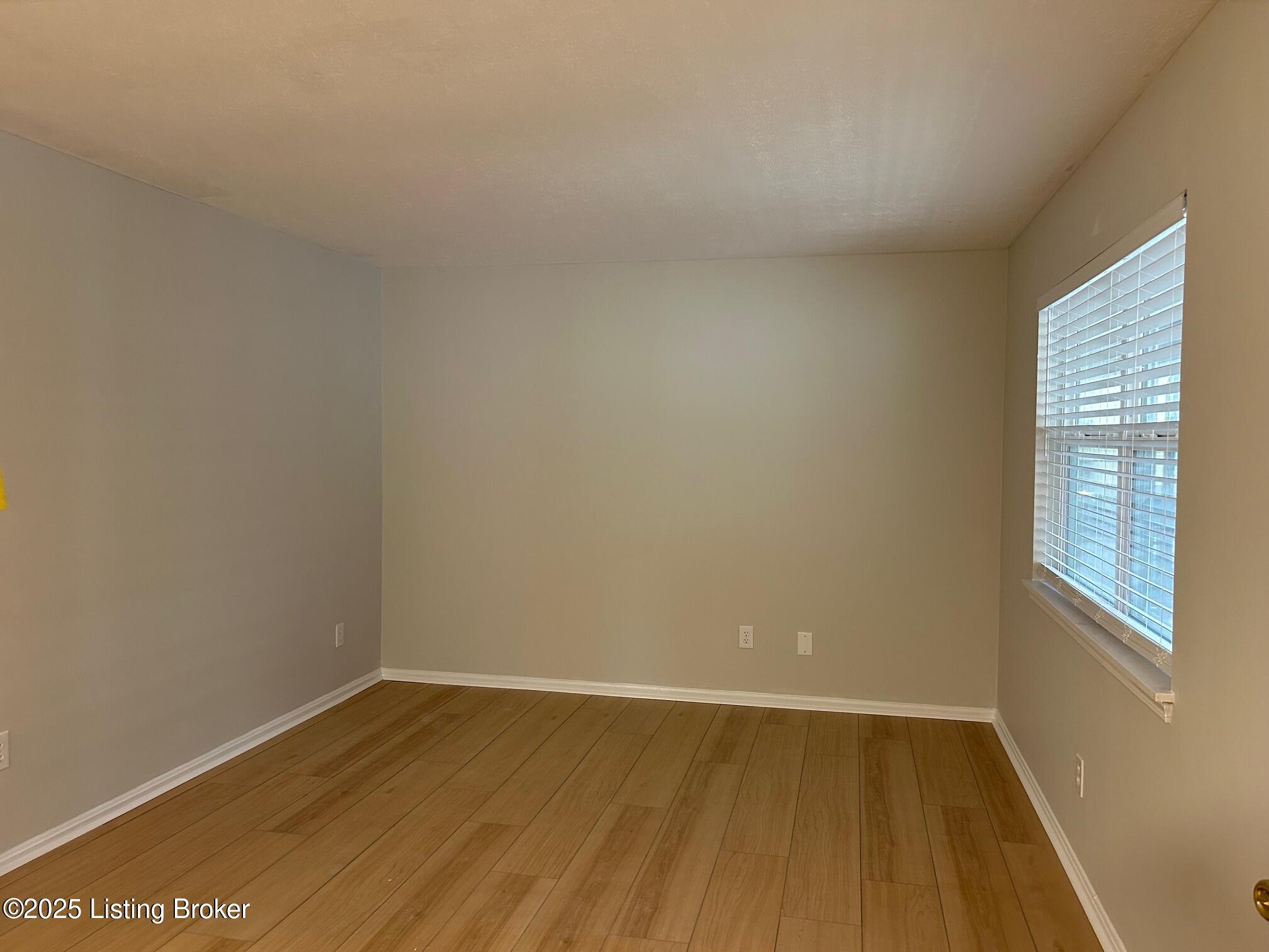 2207 Alta Ave Property Photo 6