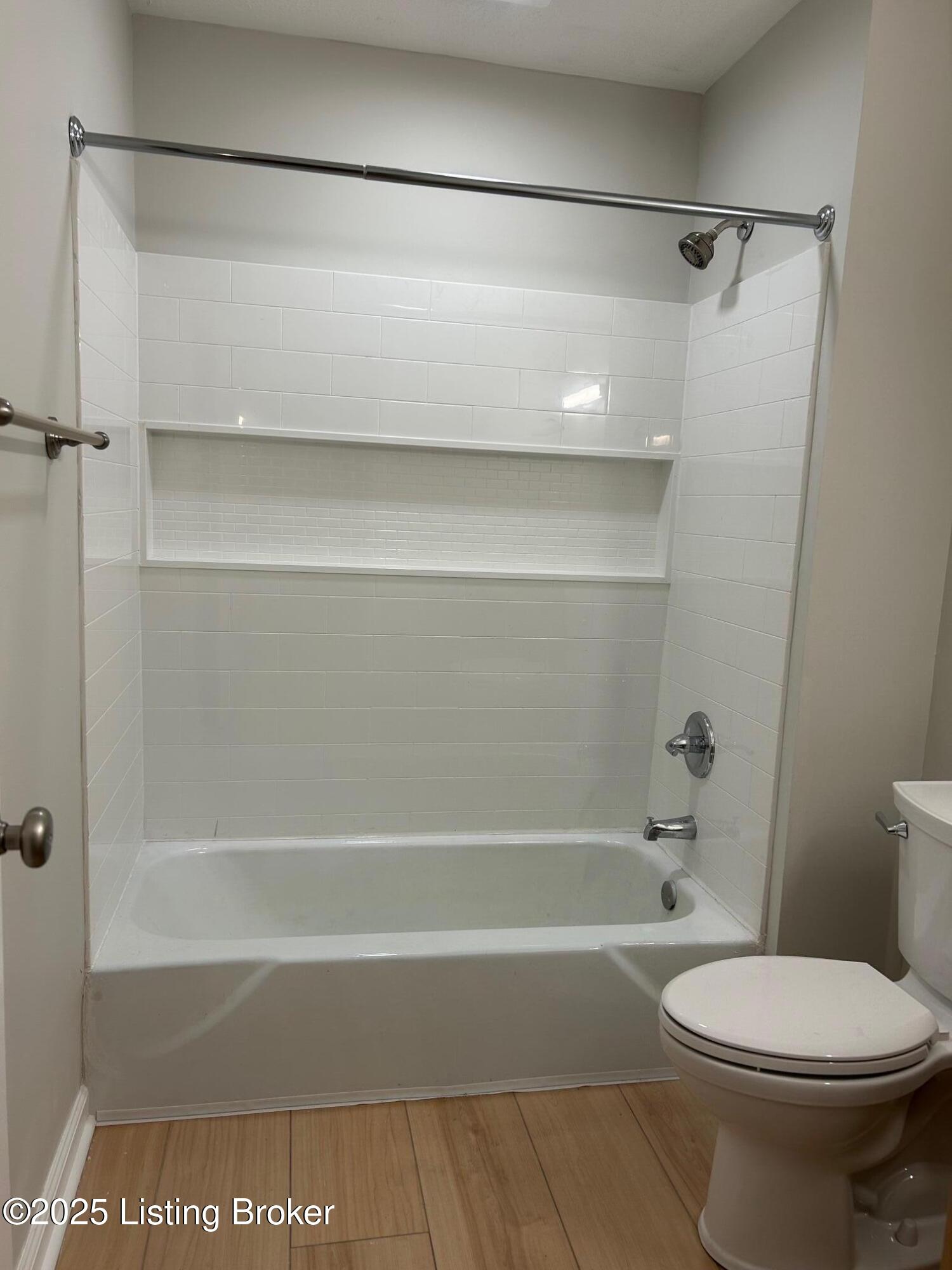 2207 Alta Ave Property Photo 10