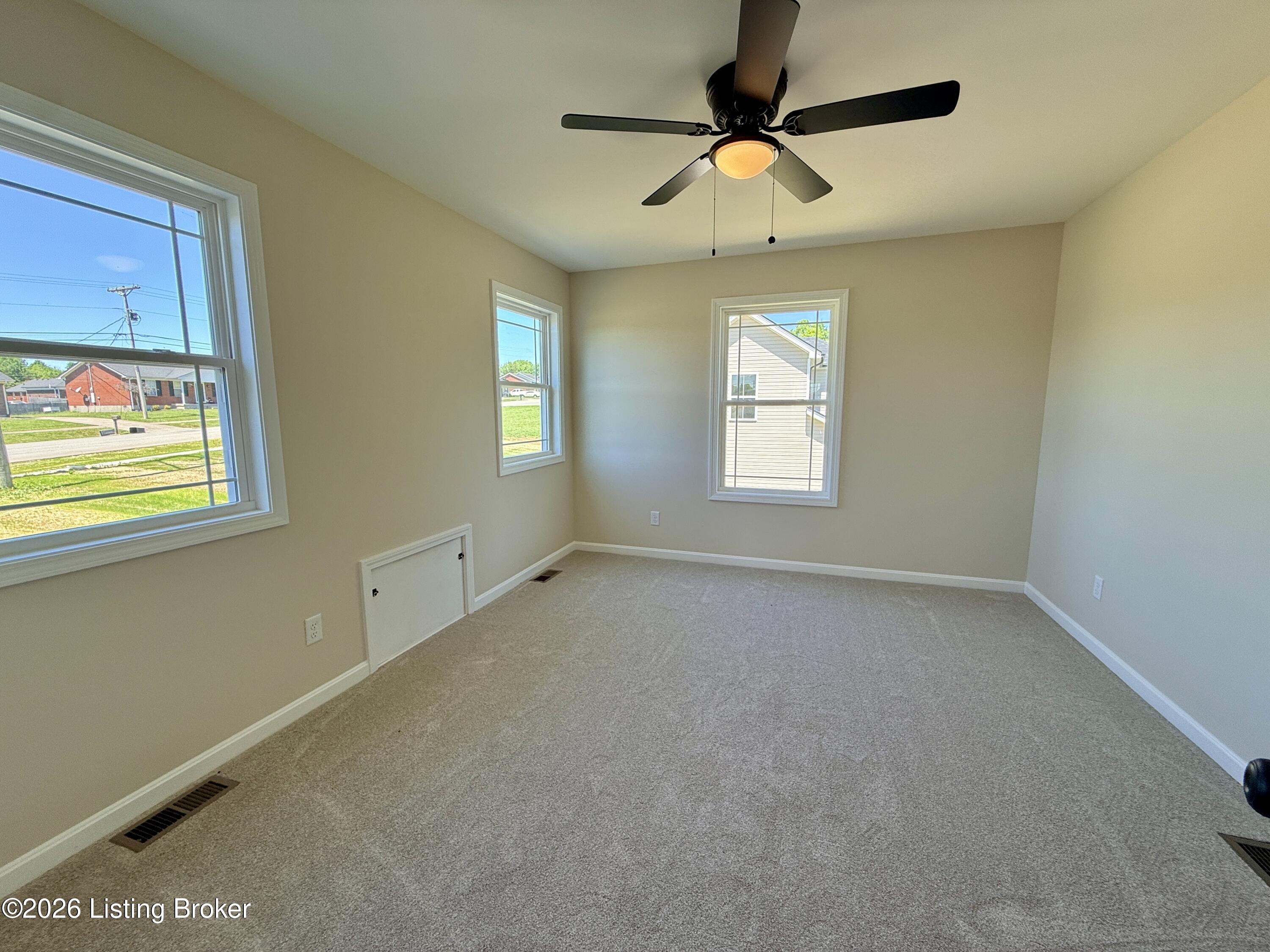 419 Susannah Ave Property Photo 22