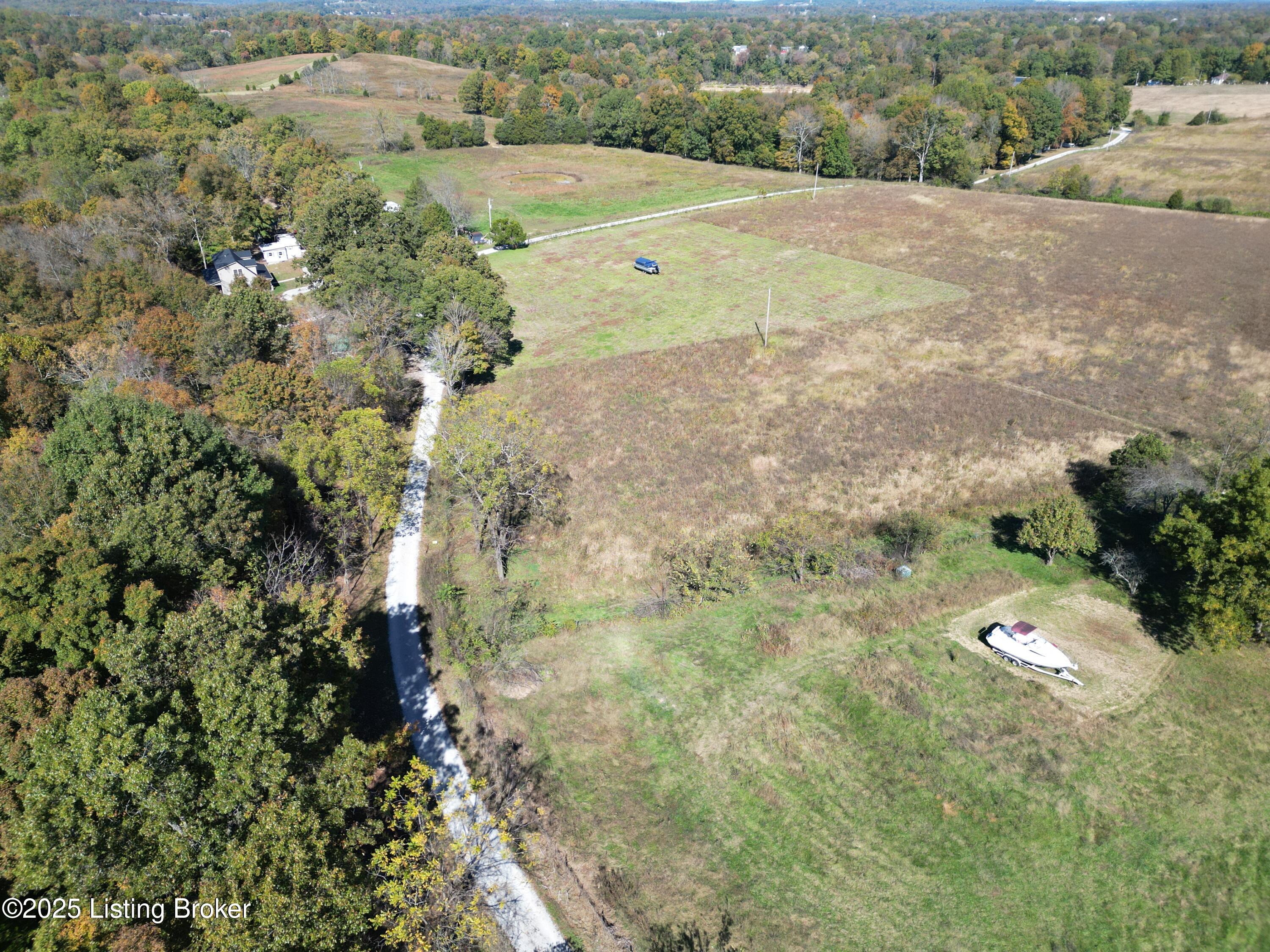 L1 1292 Panther Creek Rd Property Photo 2