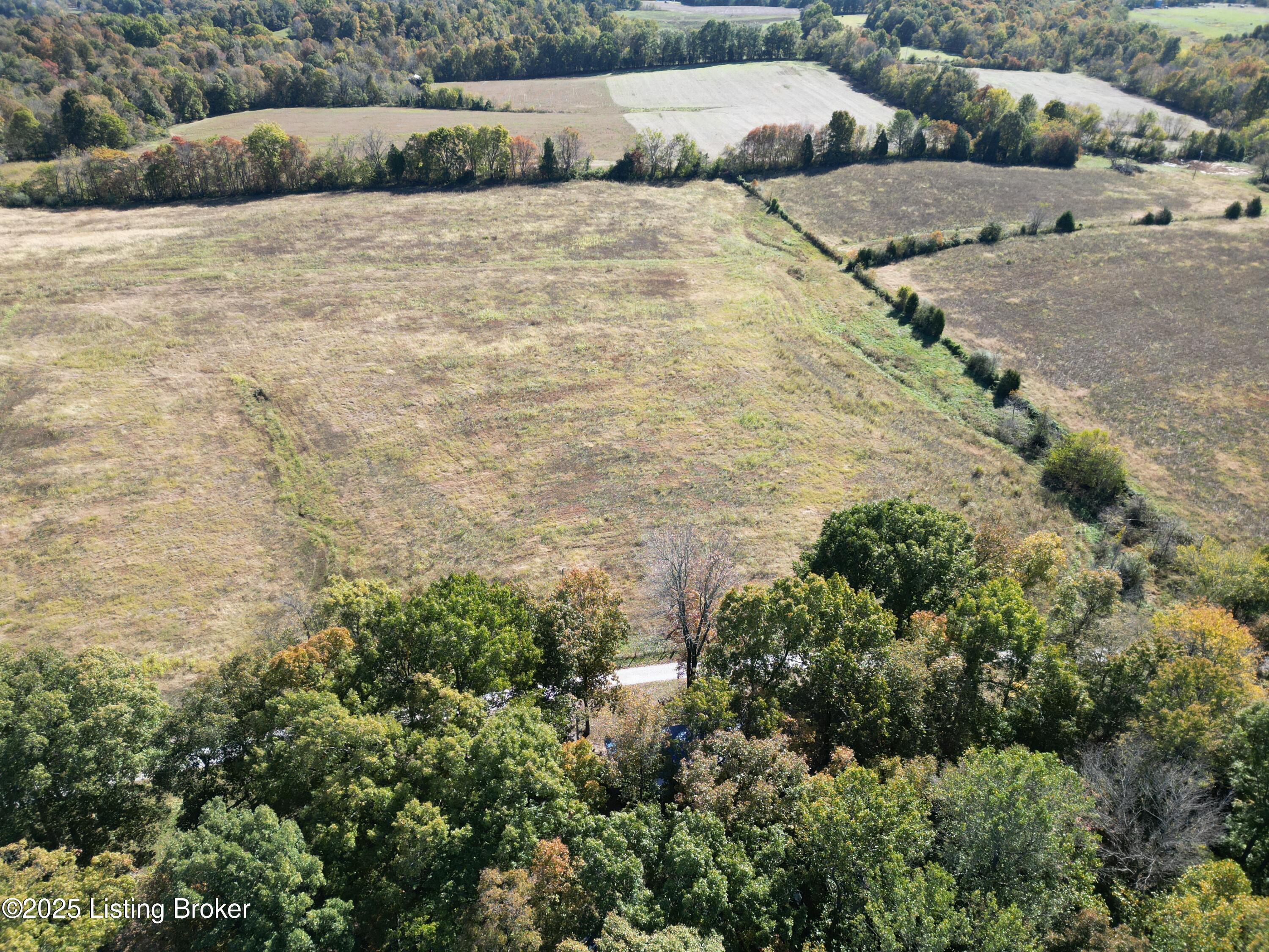 L5 1292 Panther Creek Rd Property Photo 4