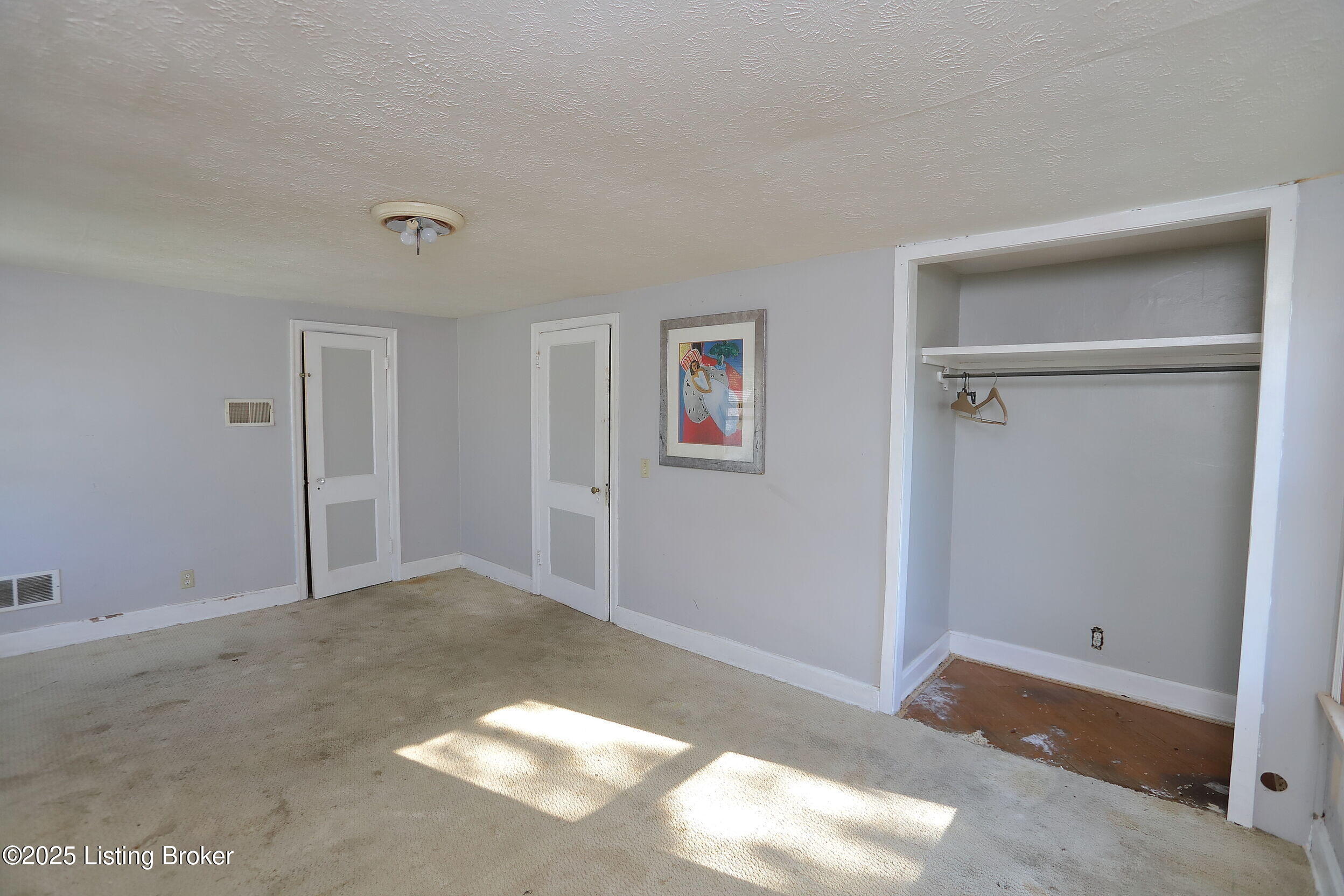201 Virginia Ct Property Photo 27