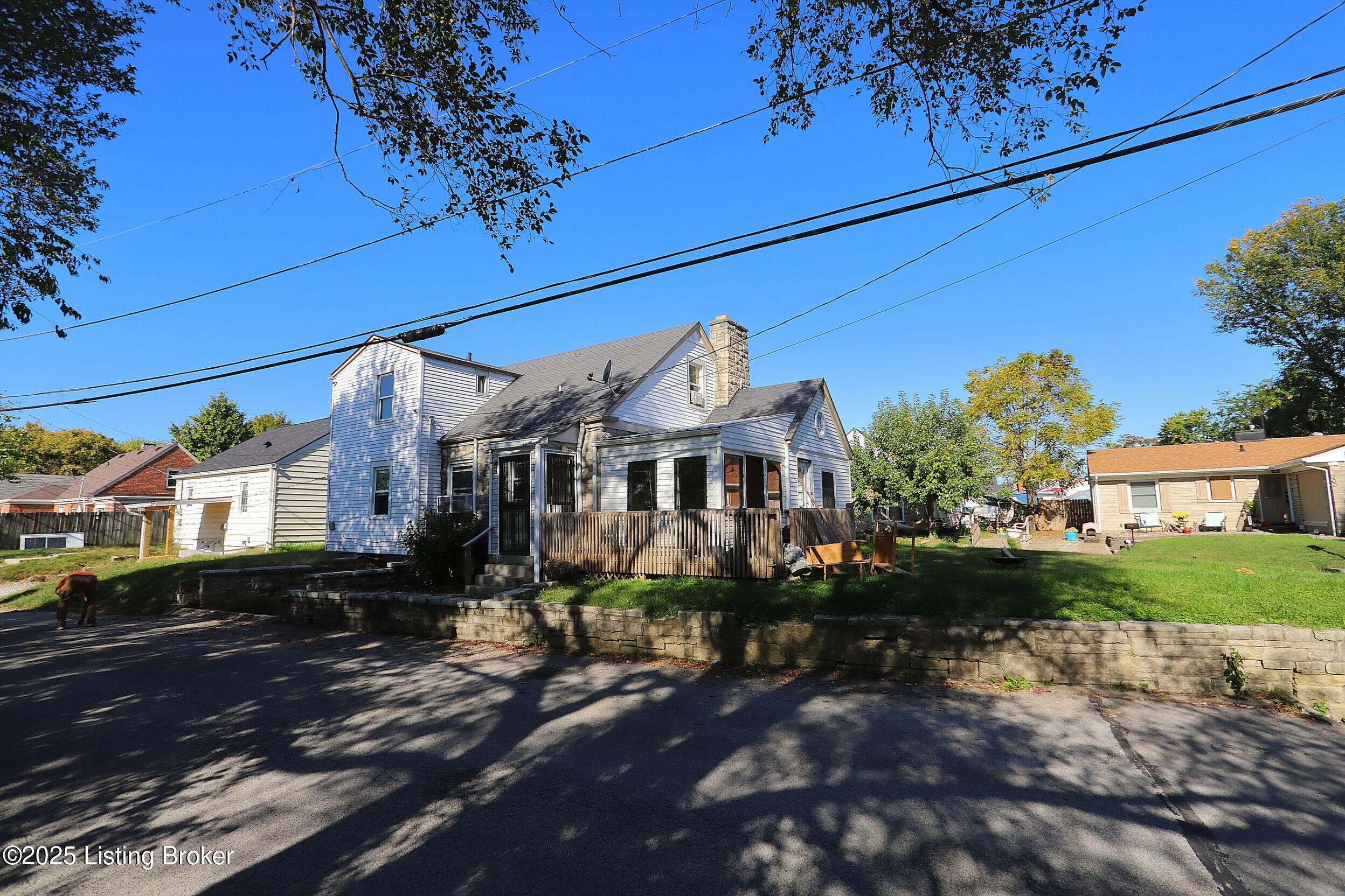 201 Virginia Ct Property Photo 46